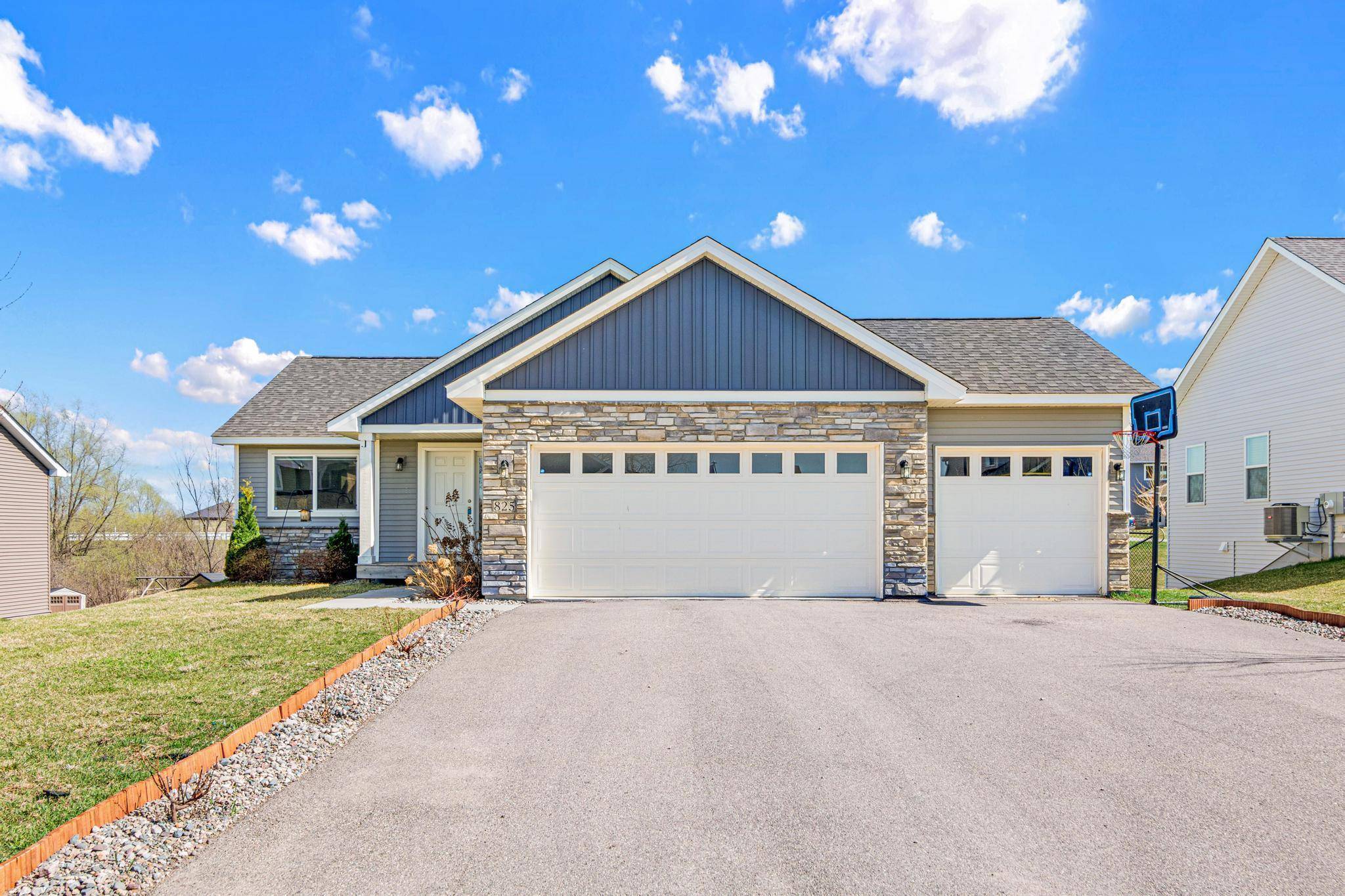 825 Harvest DR SW, Lonsdale, MN 55046