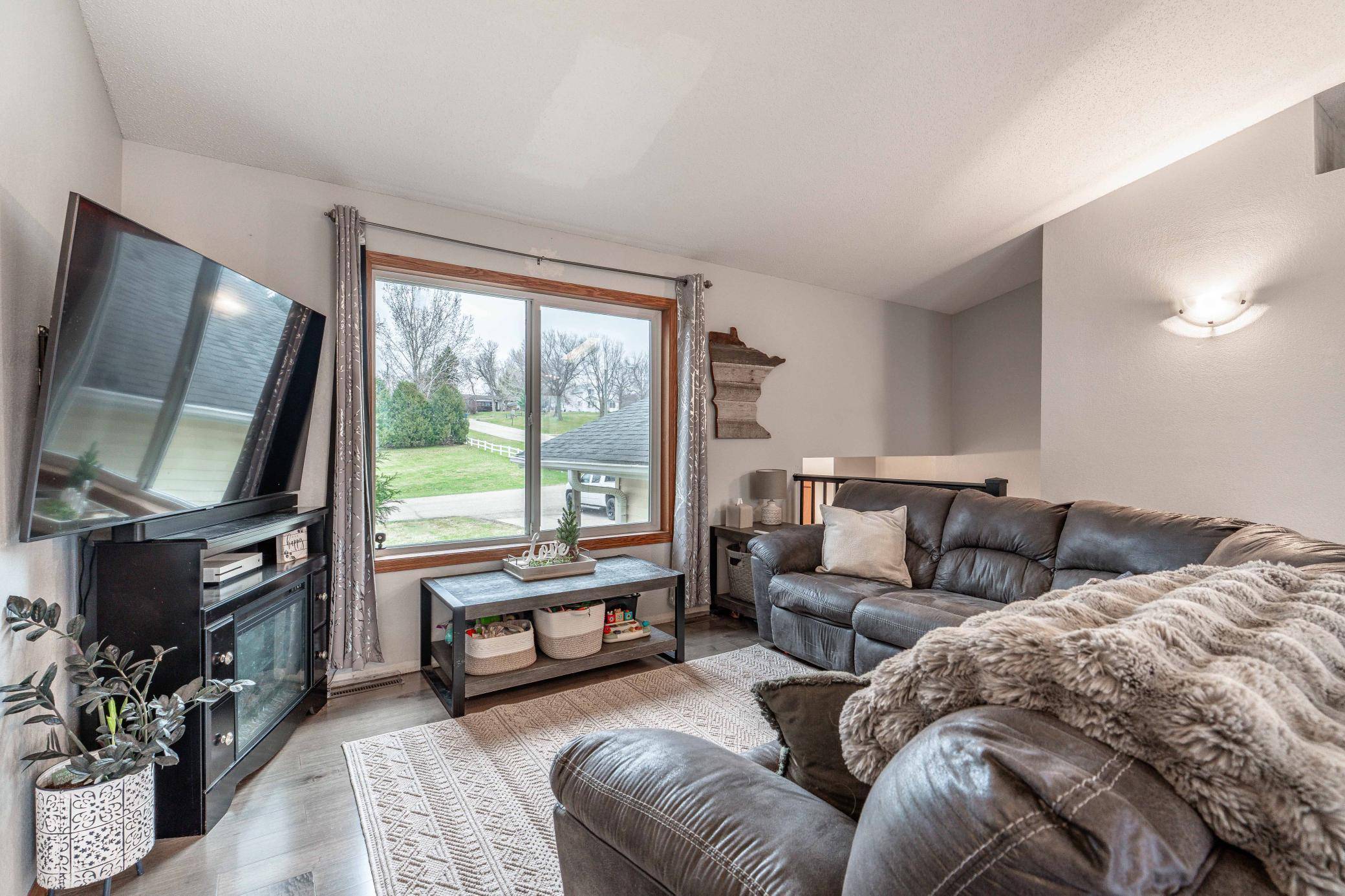 110 Birch CIR, Ashby, MN 56309