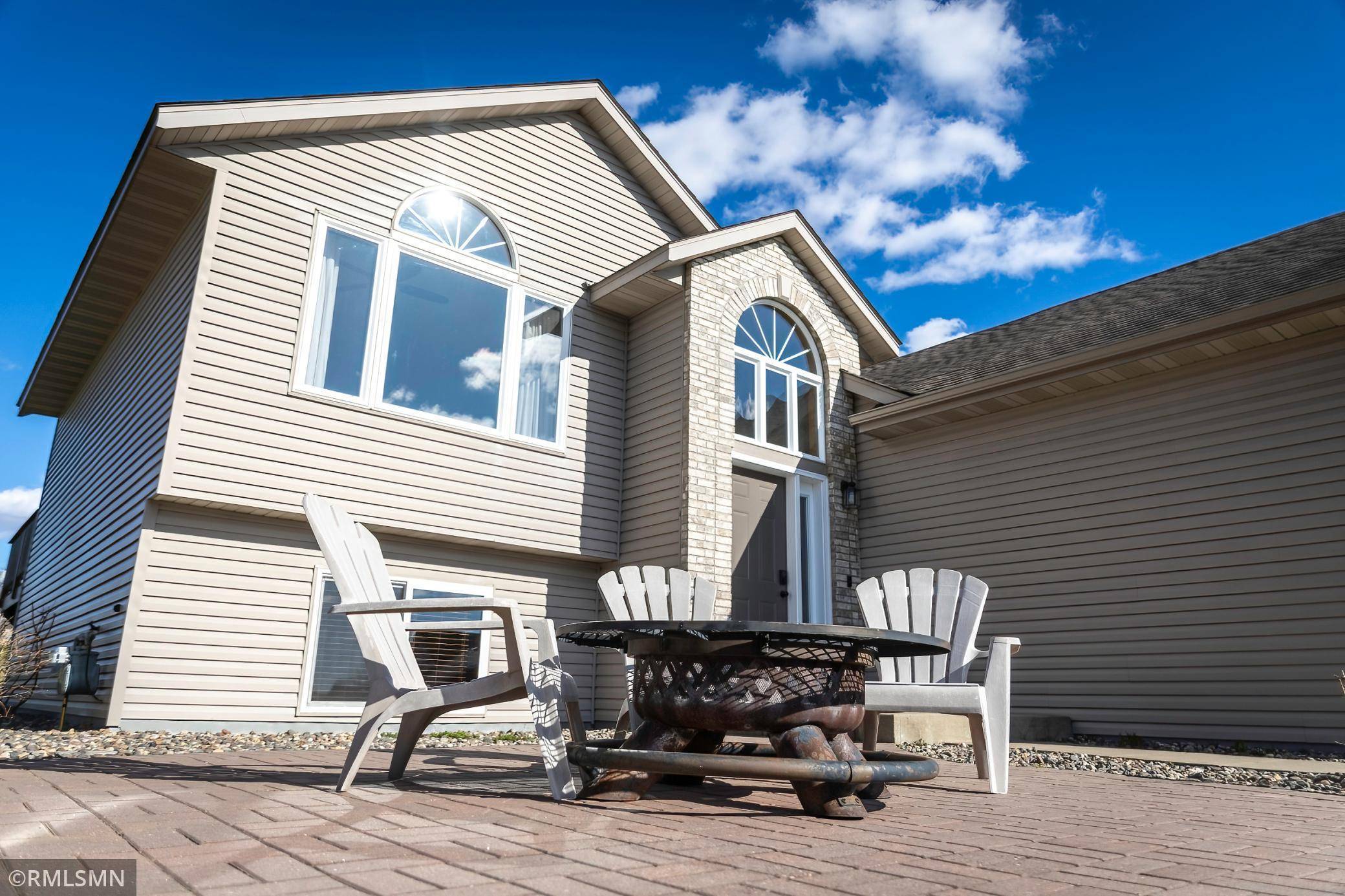 201 Pine ST, Cannon Falls, MN 55009