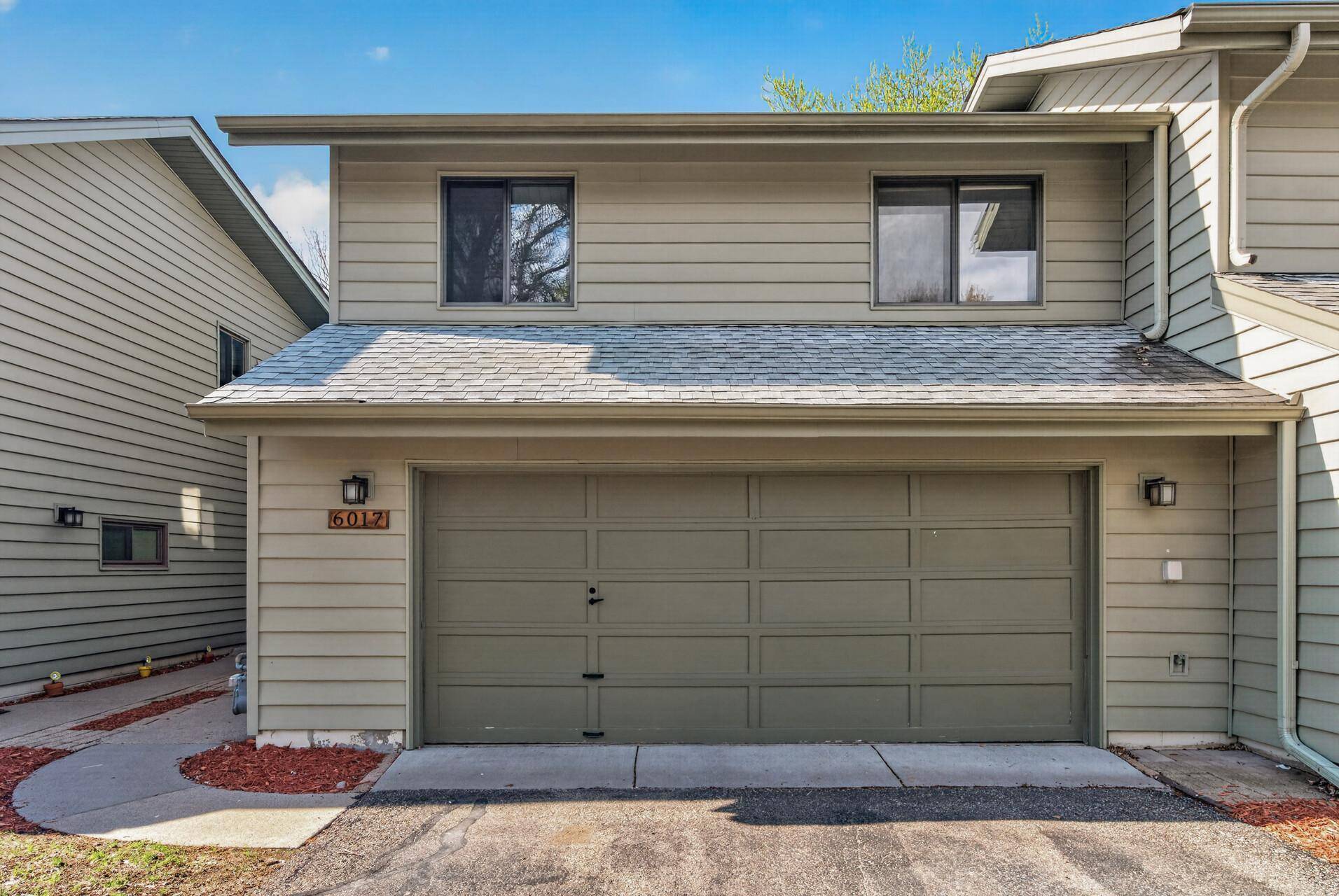 6017 79th AVE N, Brooklyn Park, MN 55443
