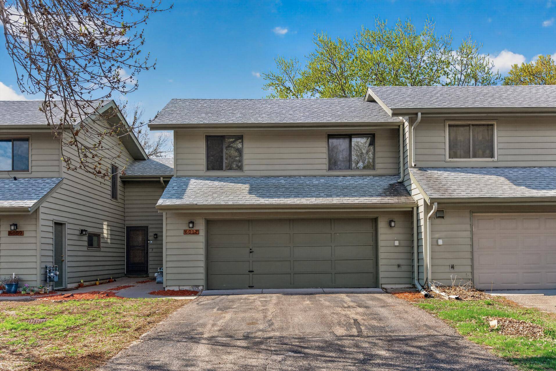 6017 79th AVE N, Brooklyn Park, MN 55443