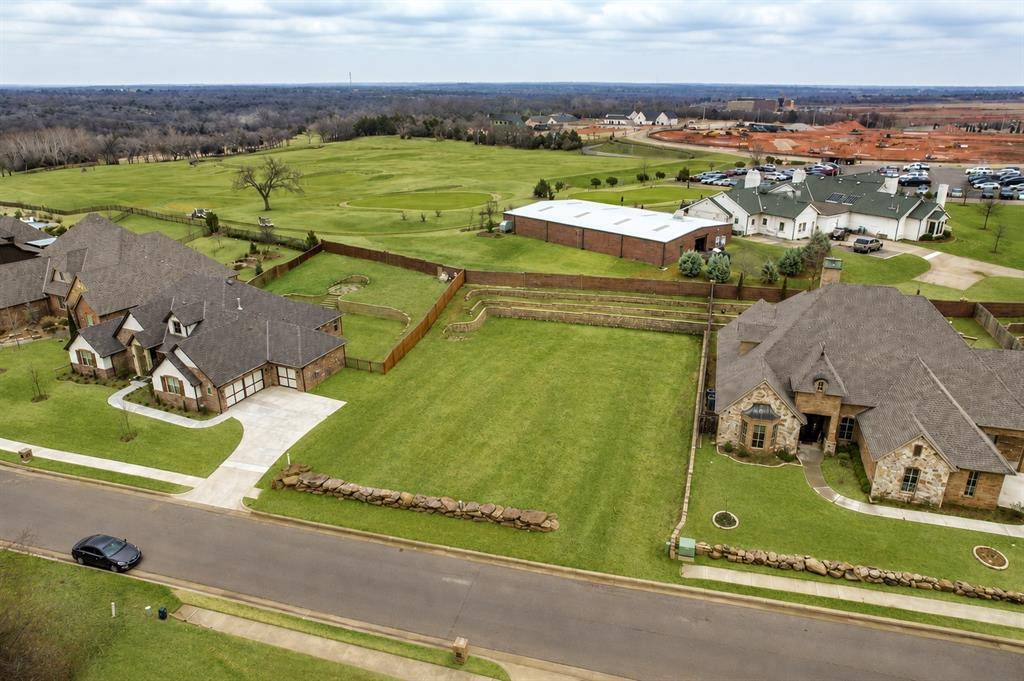 2932 Lakeshire Ridge WAY, Edmond, OK 73034