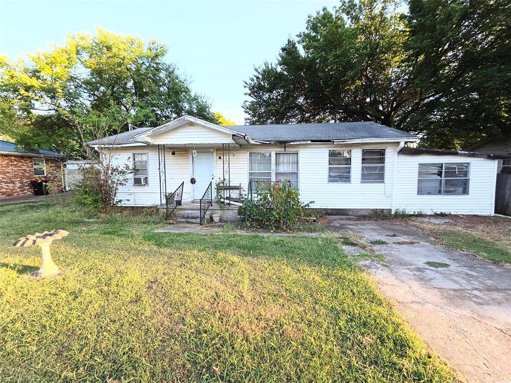 237 Brent ST, Meeker, OK 74855