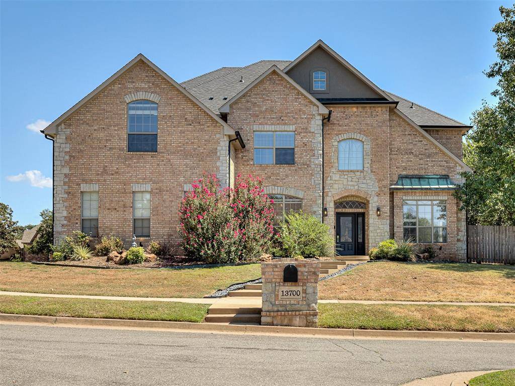 13700 Plantation, Edmond, OK 73013