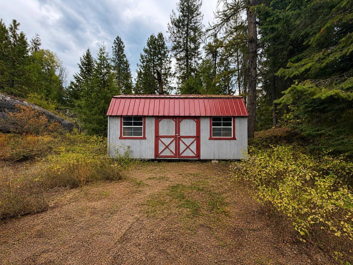 1 Quartz Rd, Newport, WA 99156