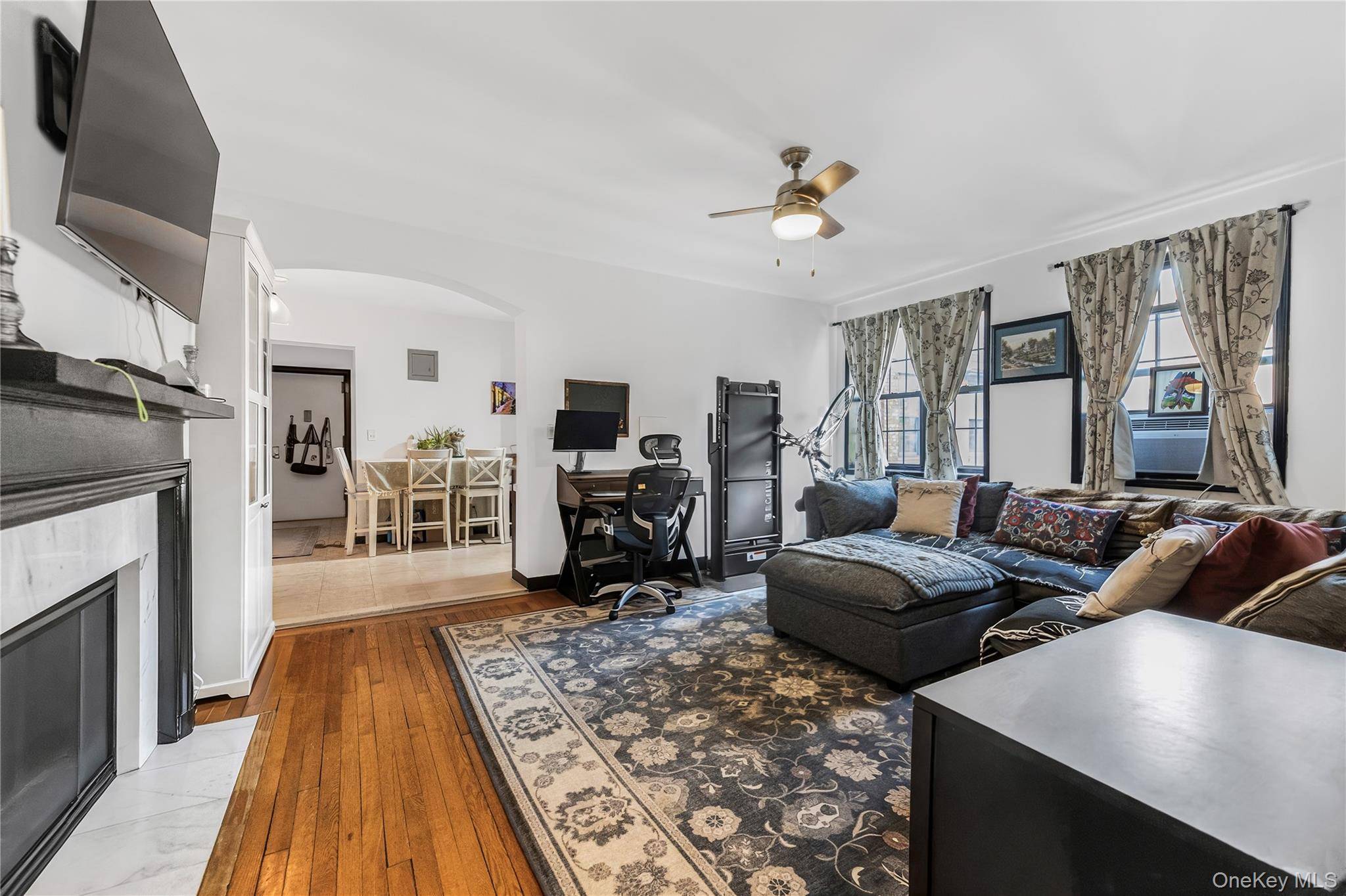 808 Bronx River RD #6C, Bronxville, NY 10708