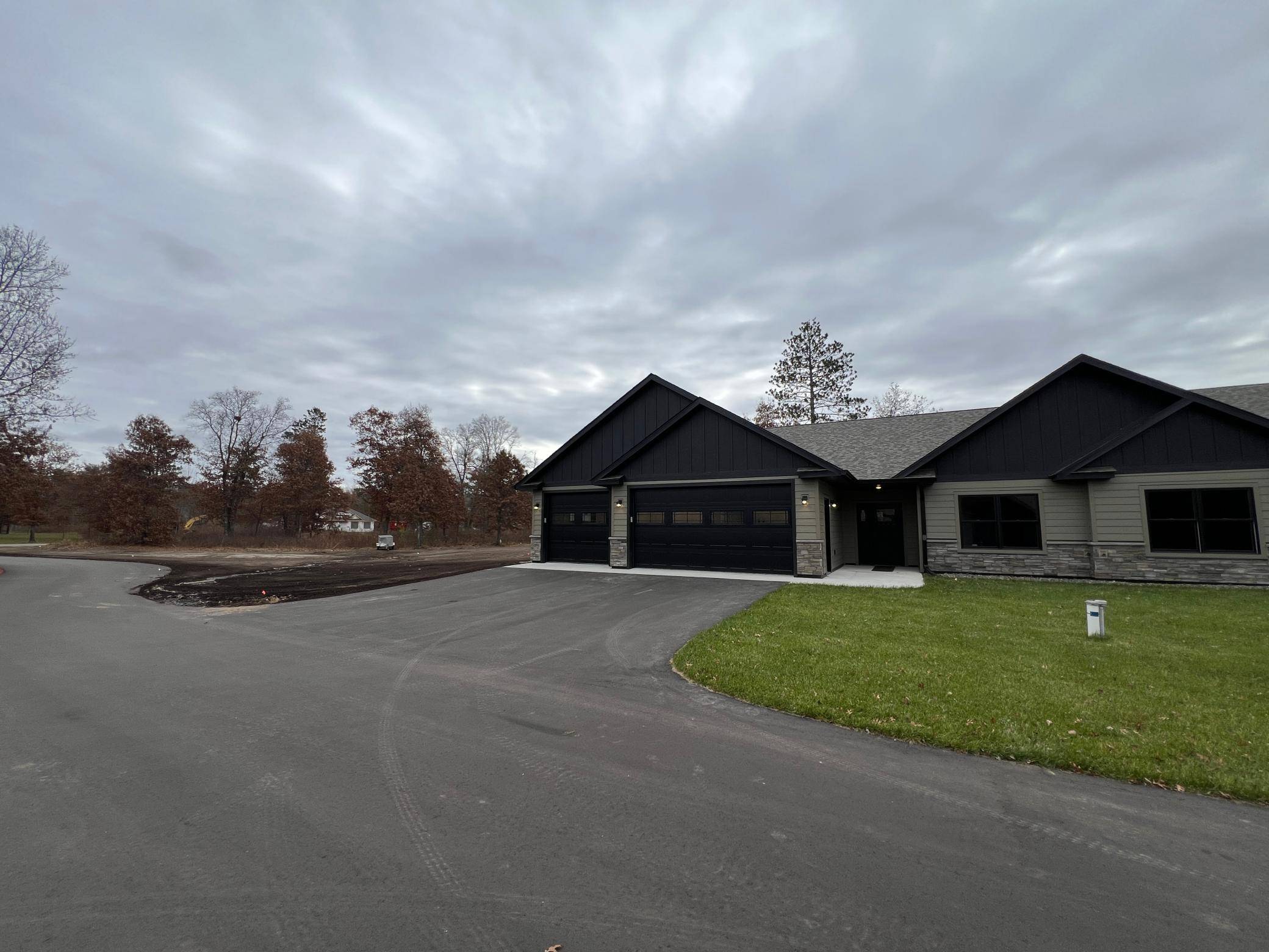 16906 Piper LN, Brainerd, MN 56401