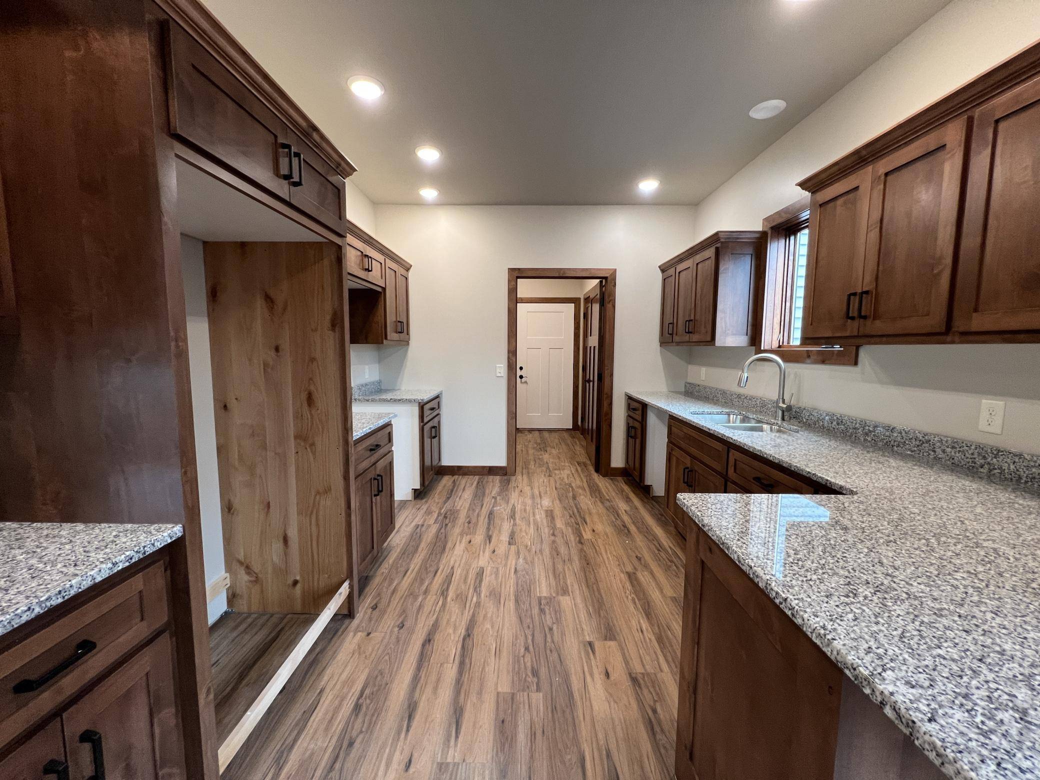 16906 Piper LN, Brainerd, MN 56401
