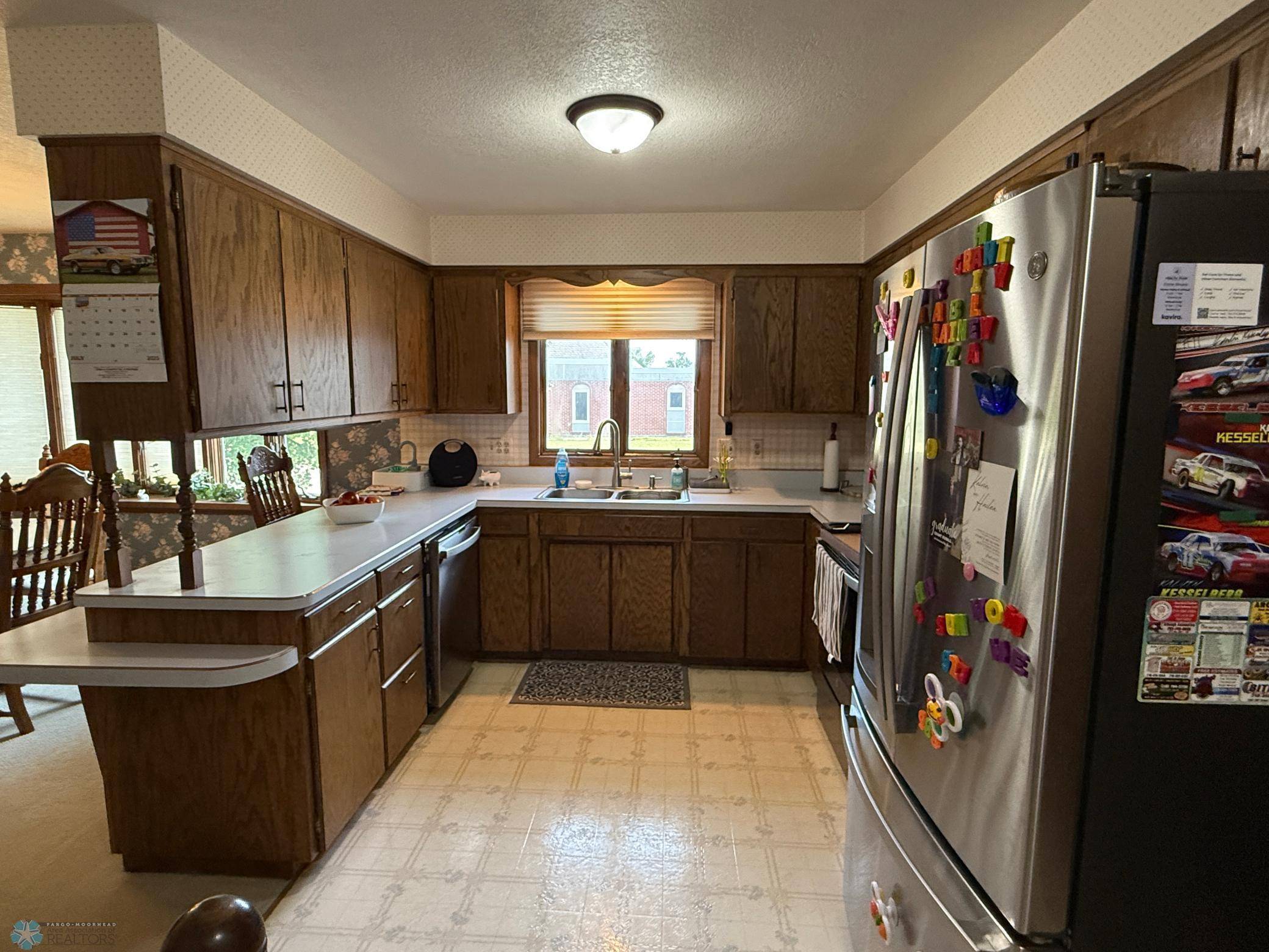 201 5th ST W, Ada, MN 56510
