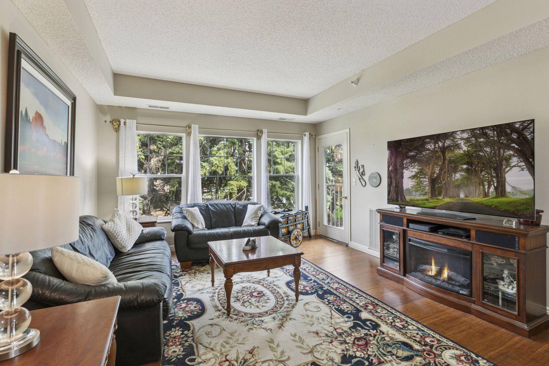 3800 85th AVE N #214, Brooklyn Park, MN 55443