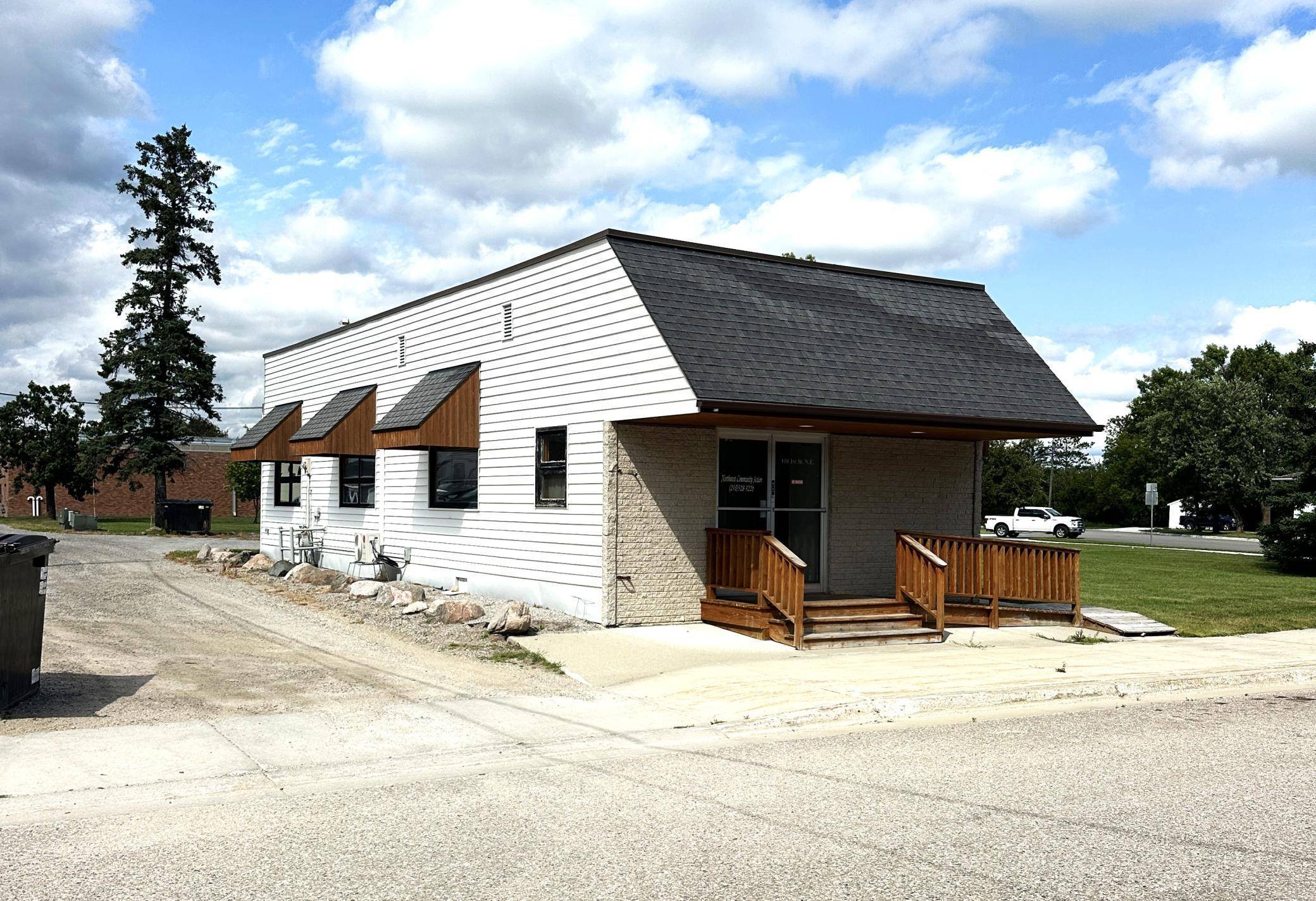 108 1st ST NE, Baudette, MN 56623