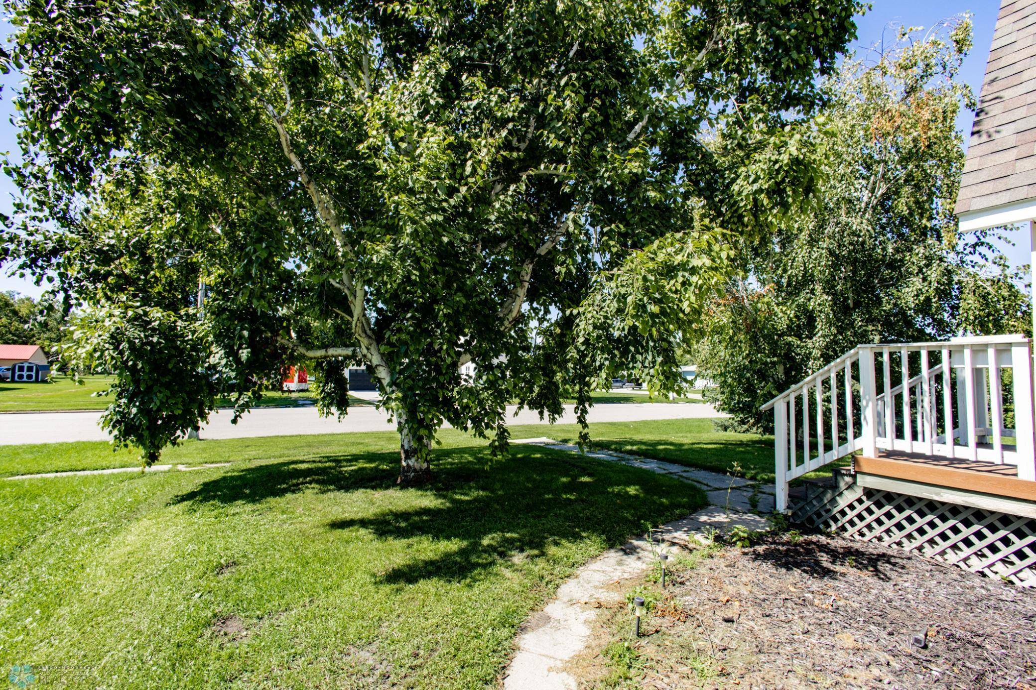 110 2nd ST W, Ada, MN 56510
