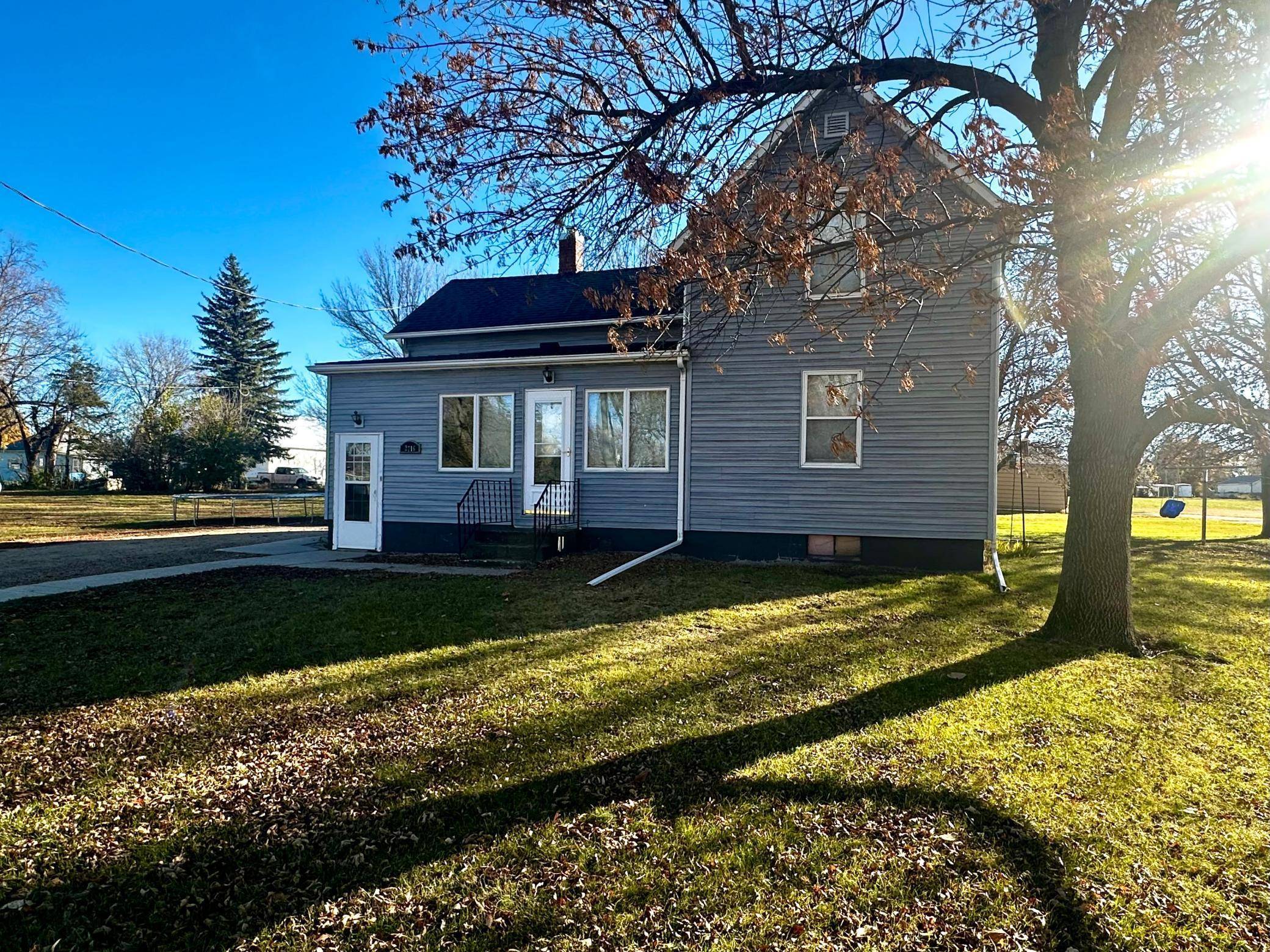 2716 Canterbury DR, Bigelow, MN 56117