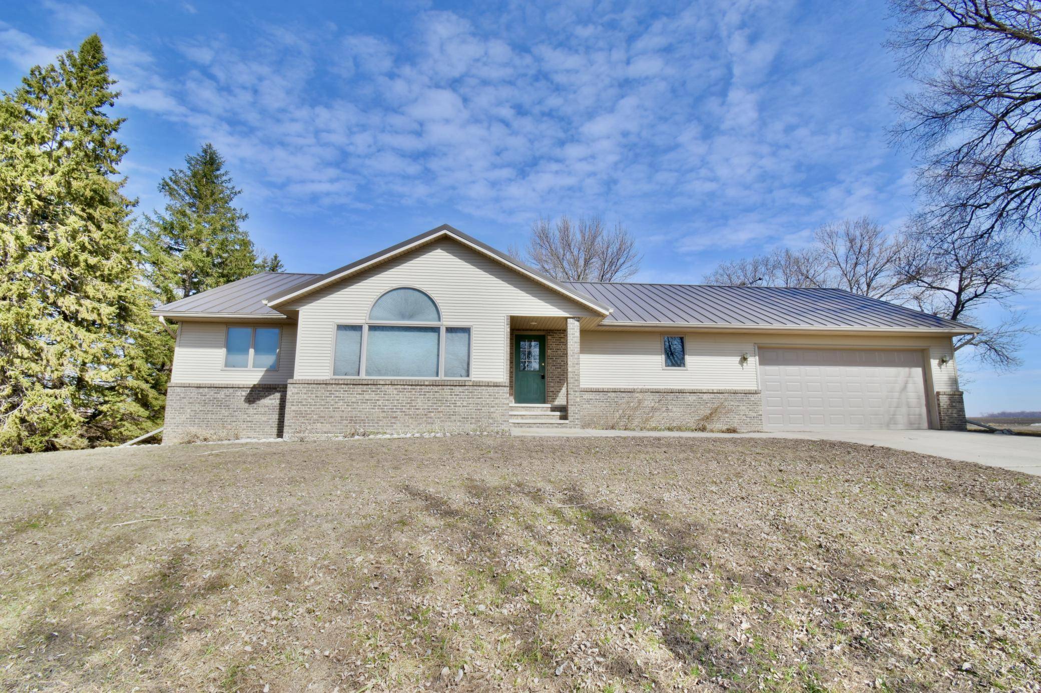 19221 30th ST SW, Blomkest, MN 56216