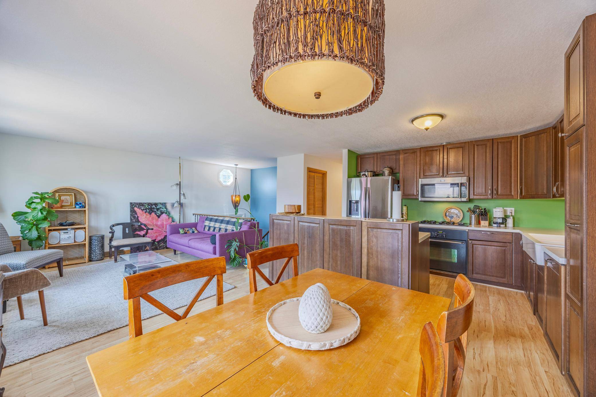 4595 Horizon CIR, Eagan, MN 55123