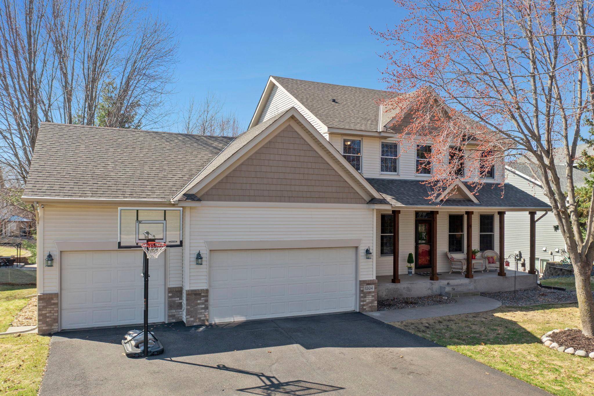 1304 155th LN NW, Andover, MN 55304