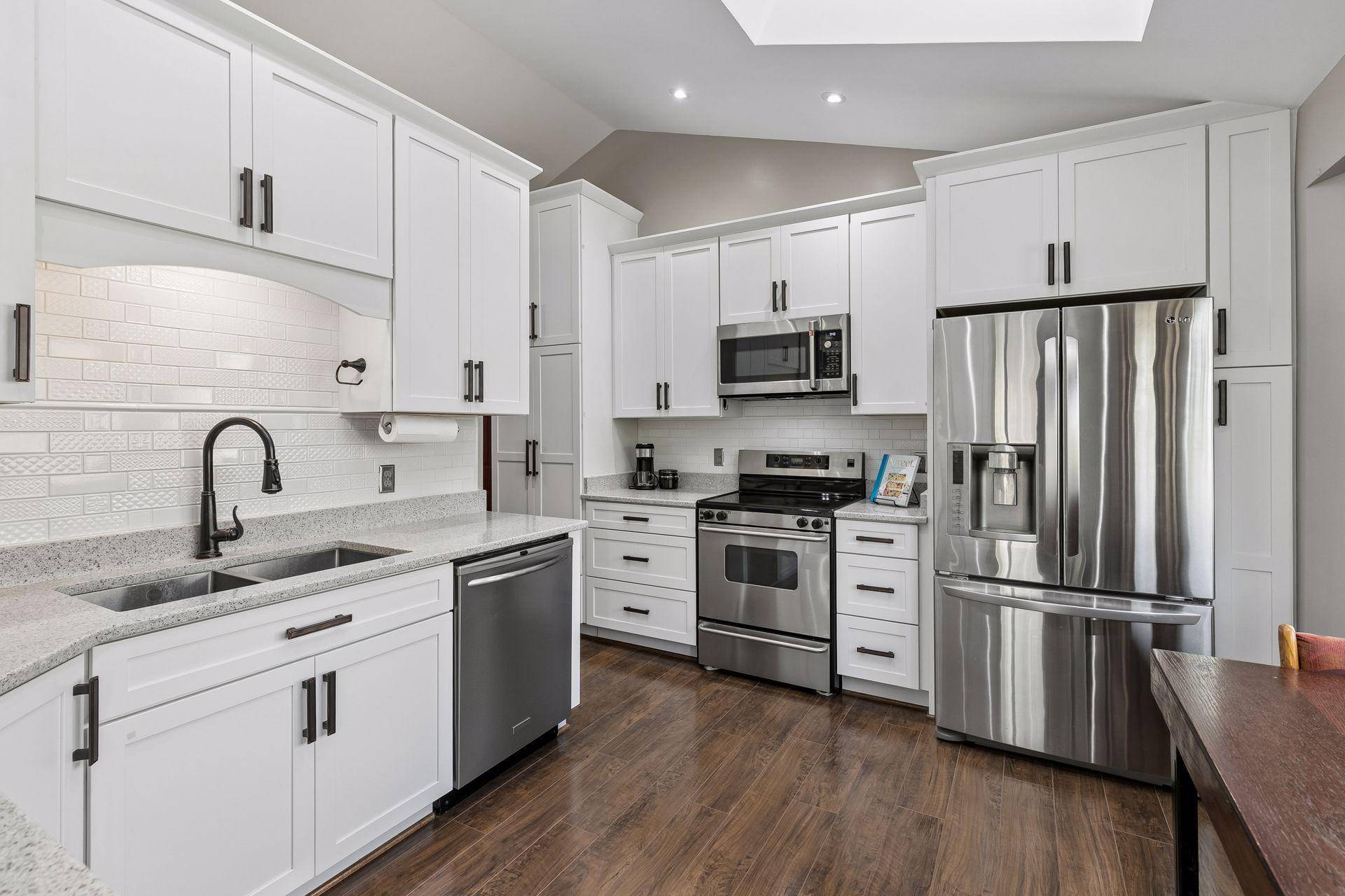 3950 Denmark AVE, Eagan, MN 55123