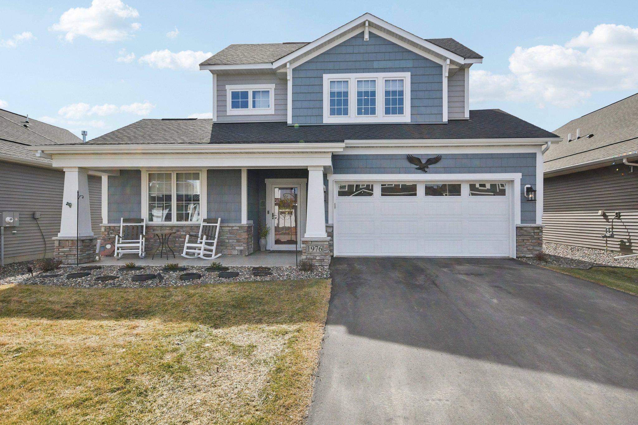1976 Mulberry LN, Carver, MN 55315