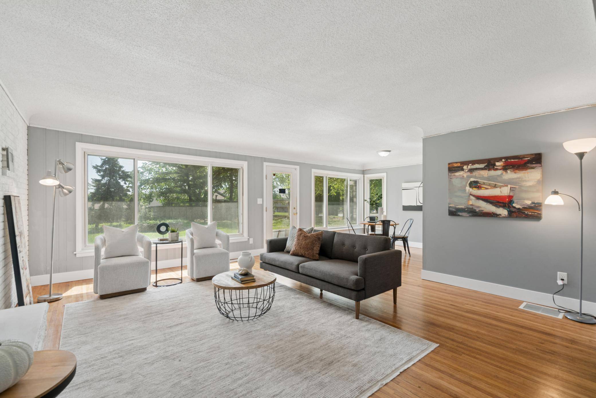 3280 Dodd RD, Eagan, MN 55121