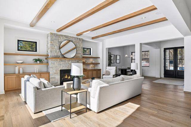 9591 Eagle Ridge RD, Chanhassen, MN 55317