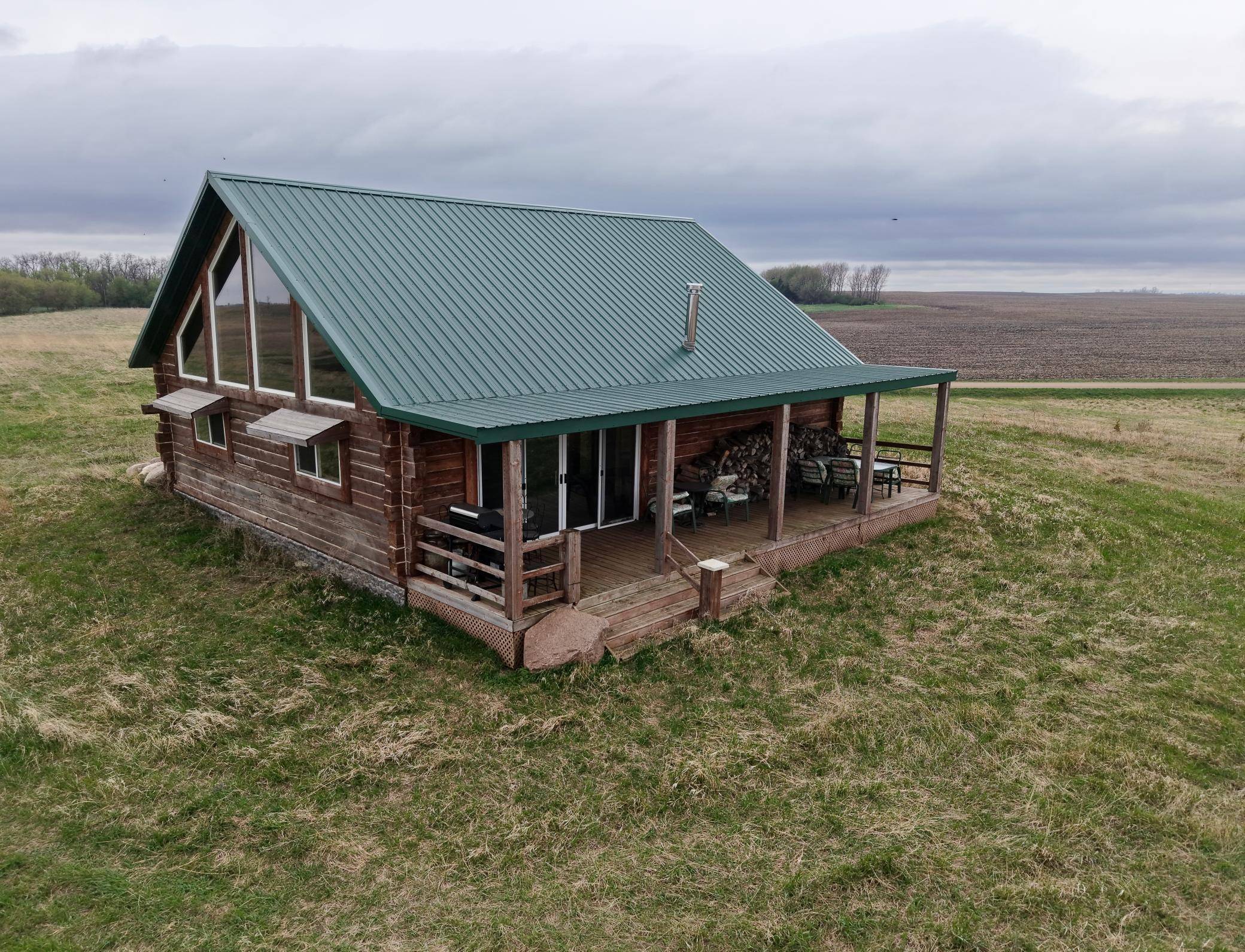 51 County Road, Bingham Lake, MN 56118