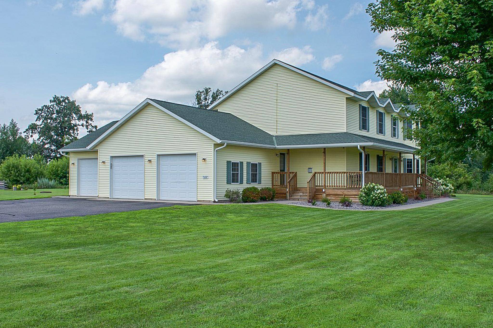 11688 40th ST, Bowlus, MN 56314