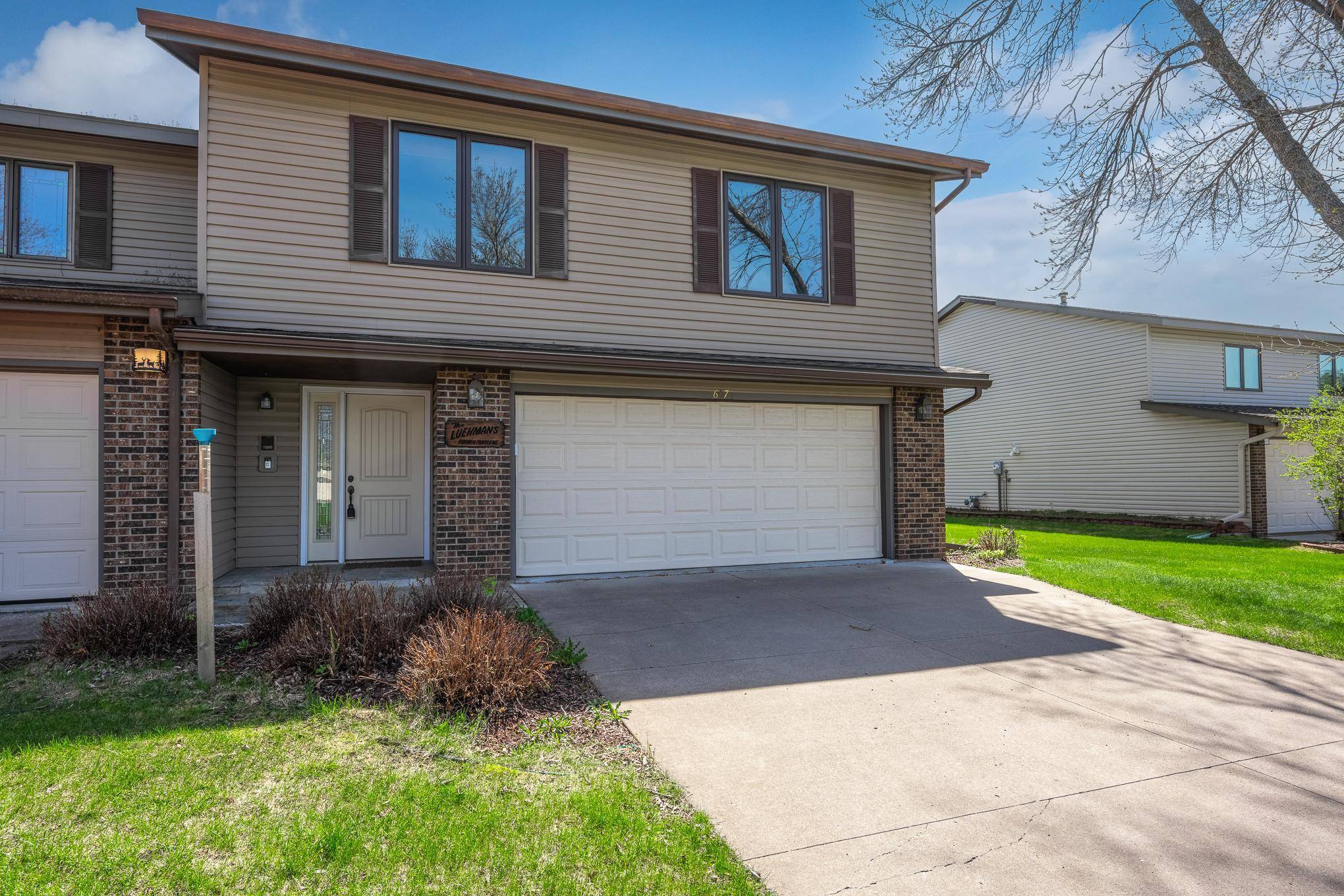 607 Pondhurst DR, Amery, WI 54001