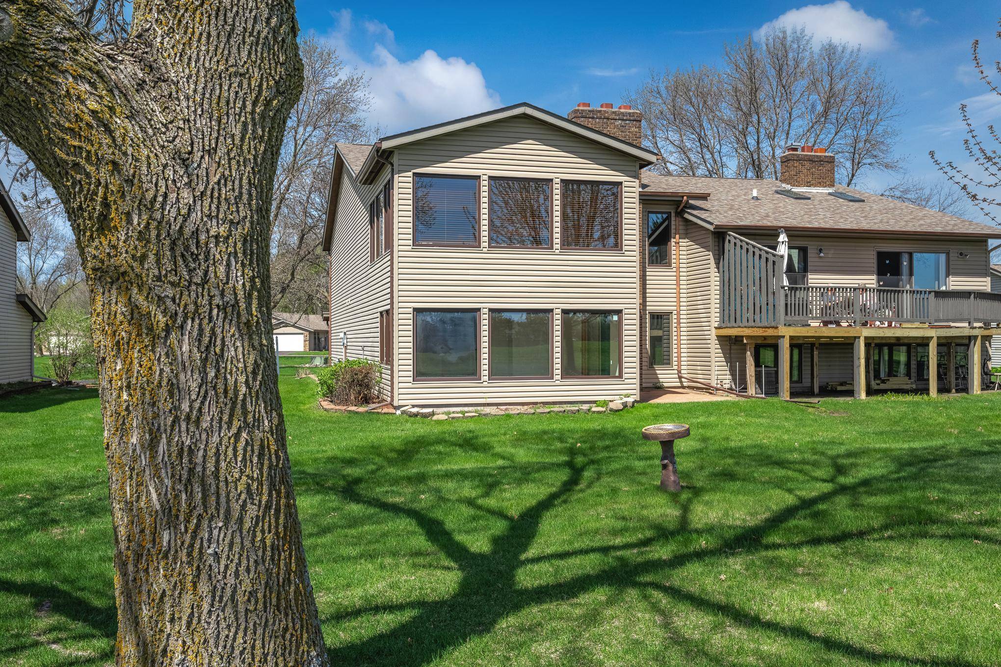 607 Pondhurst DR, Amery, WI 54001
