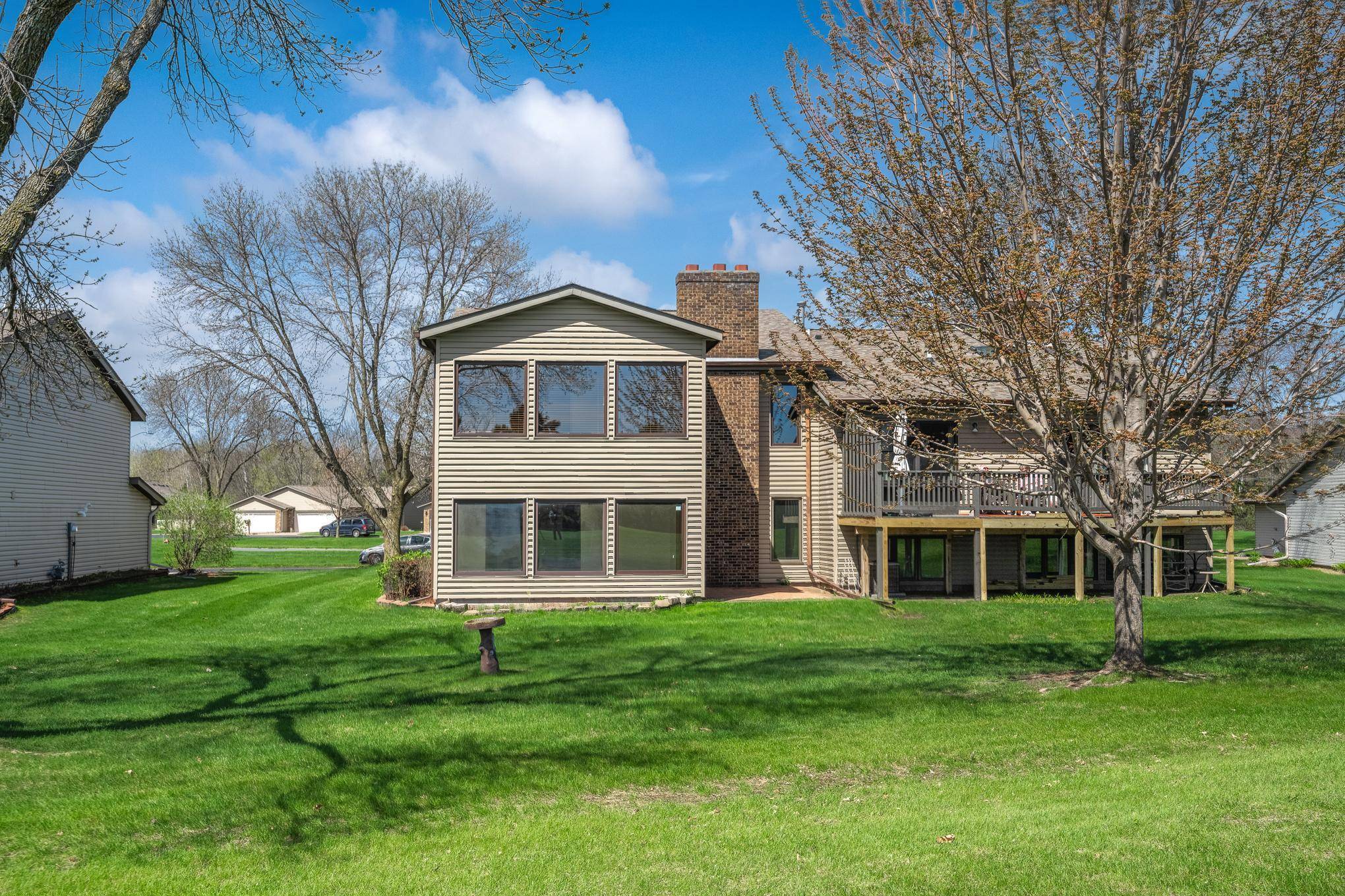 607 Pondhurst DR, Amery, WI 54001
