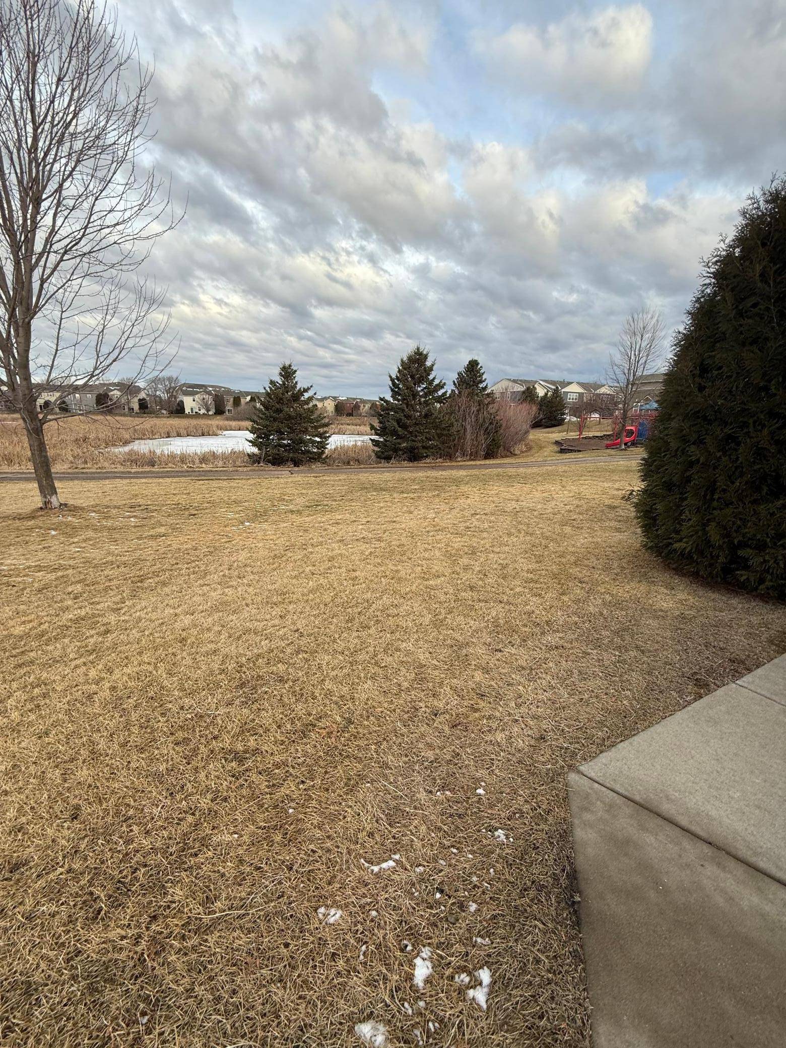 1648 White Pine WAY #D, Carver, MN 55315