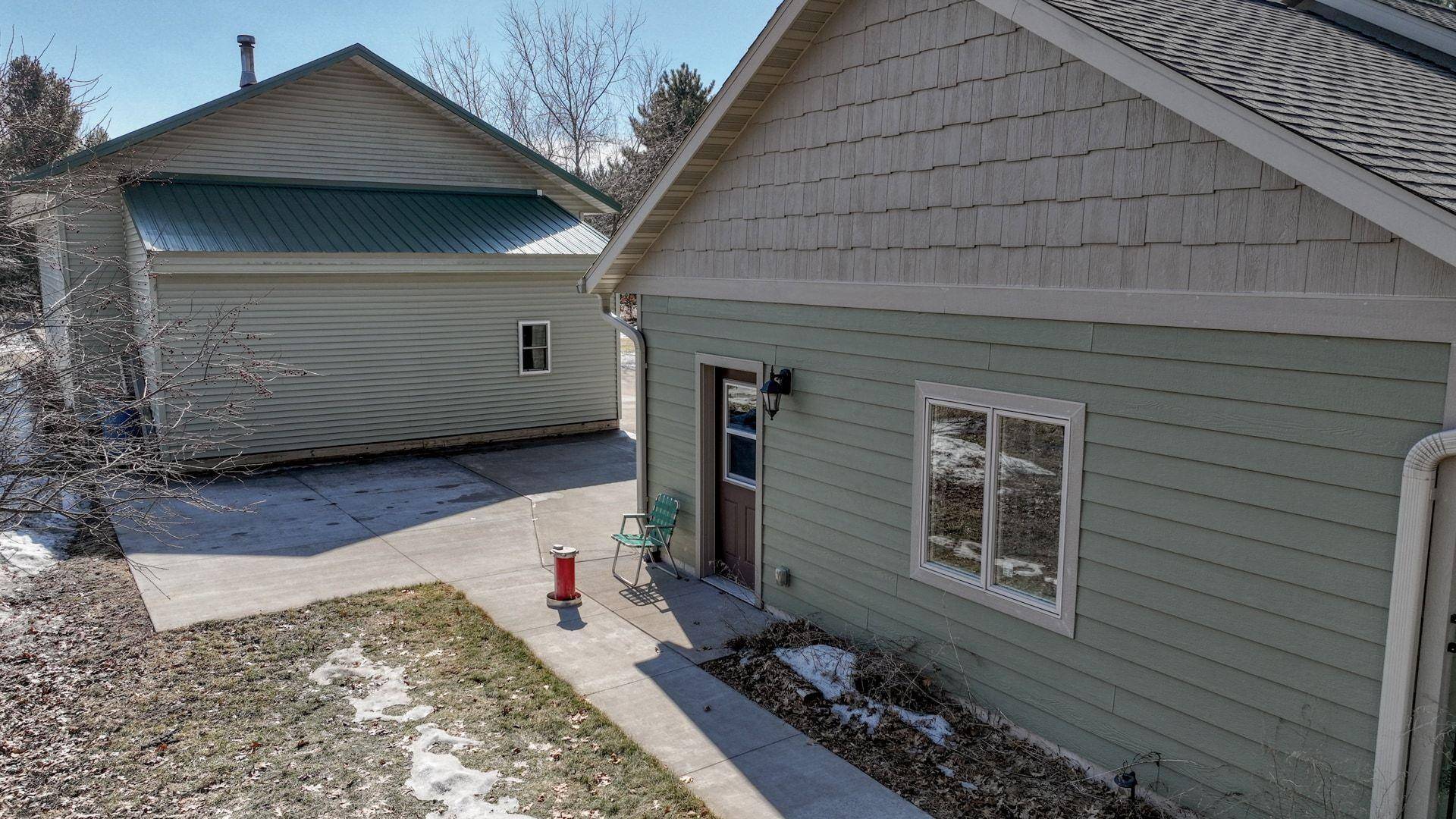23582 69th AVE, Cadott, WI 54727