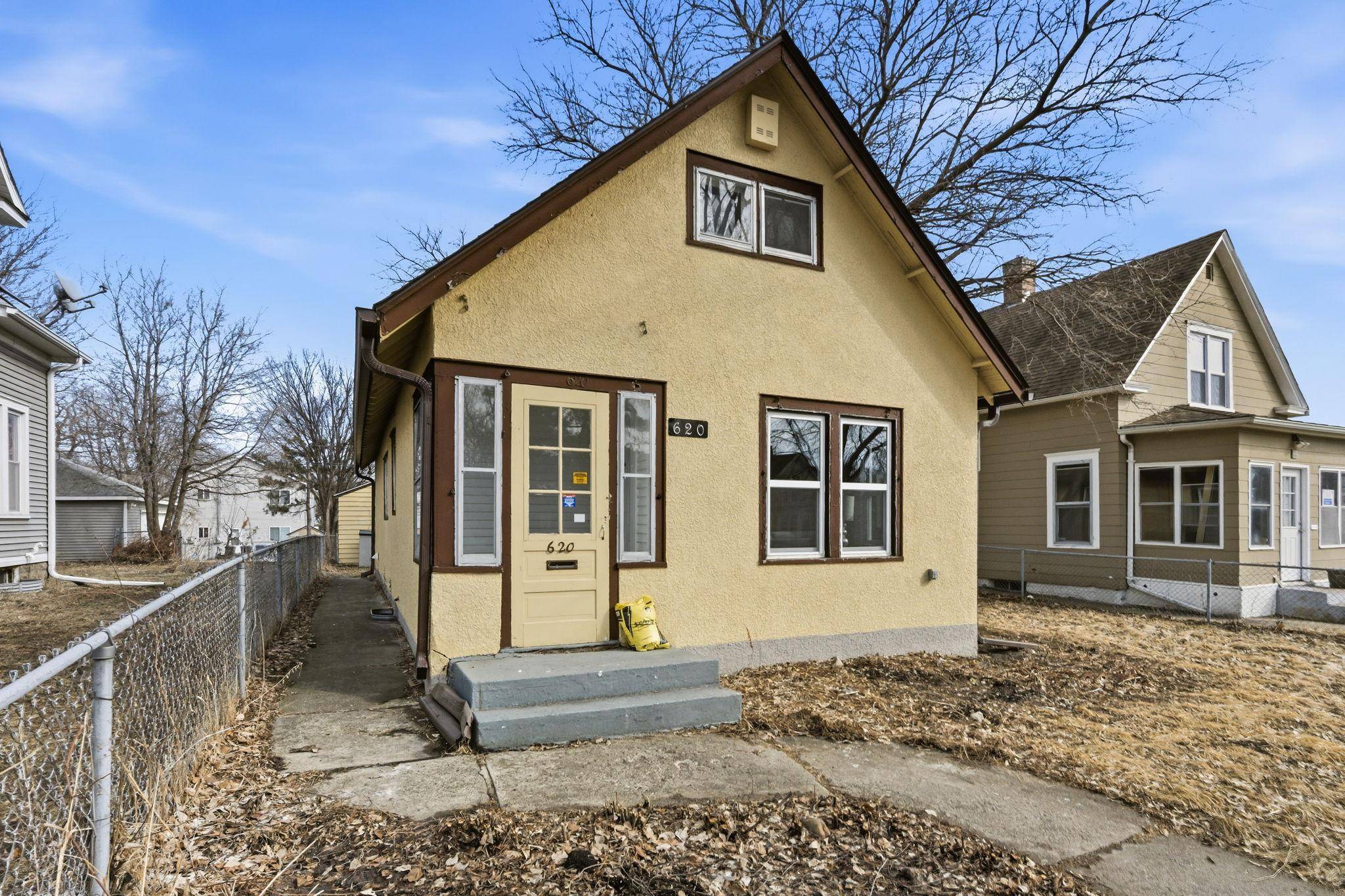 620 Oliver AVE N, Minneapolis, MN 55411