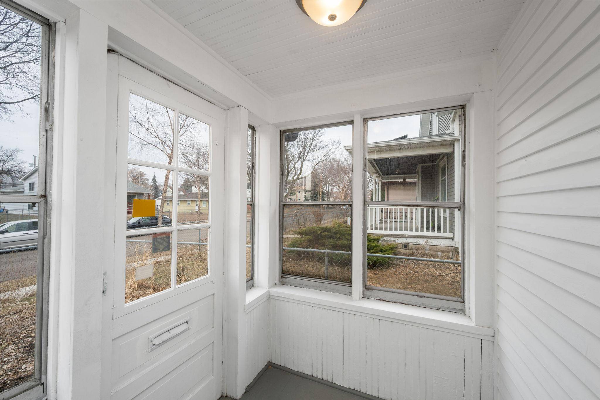 620 Oliver AVE N, Minneapolis, MN 55411