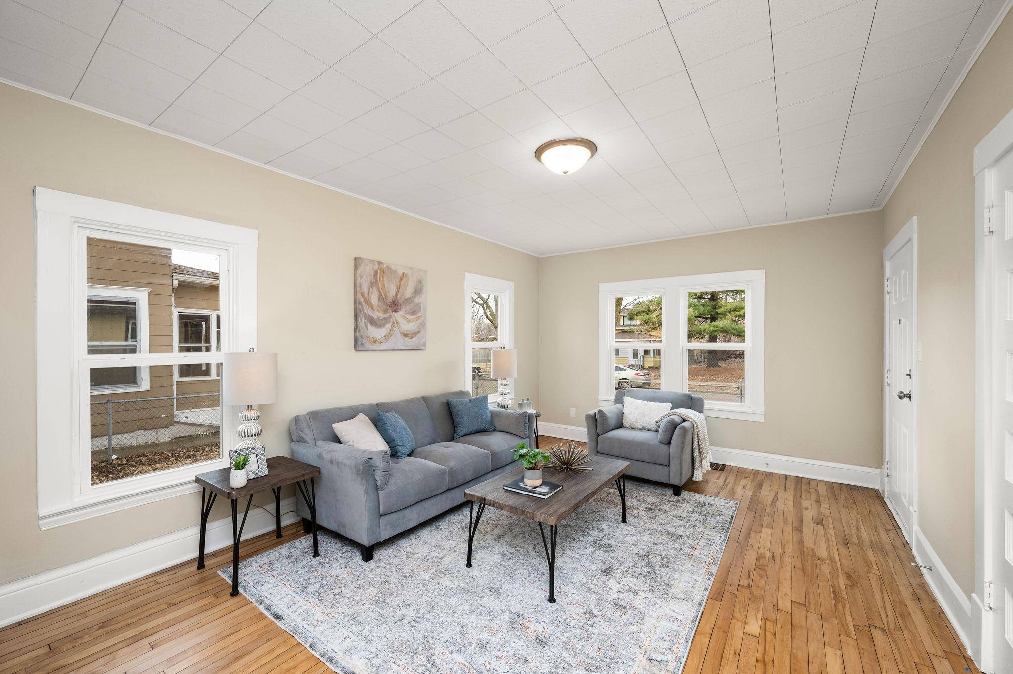 620 Oliver AVE N, Minneapolis, MN 55411