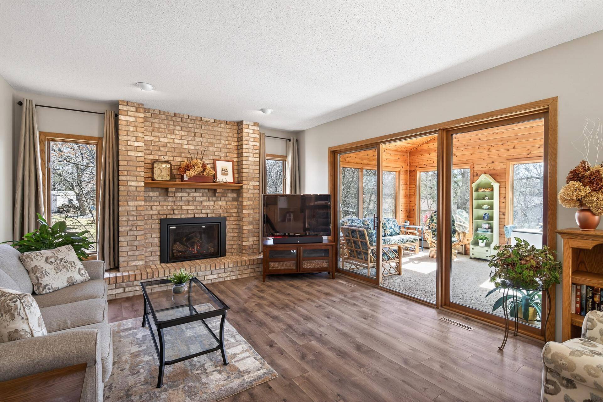 12069 Holly ST NW, Coon Rapids, MN 55448
