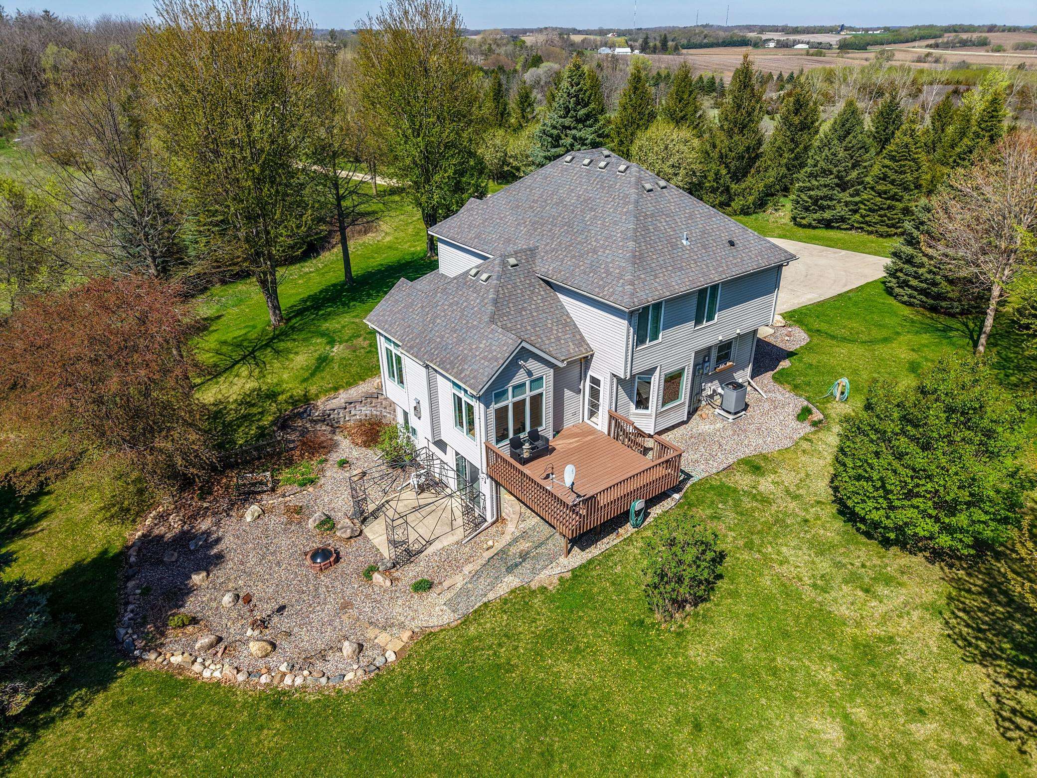 7914 50th AVE NW, Oronoco, MN 55960