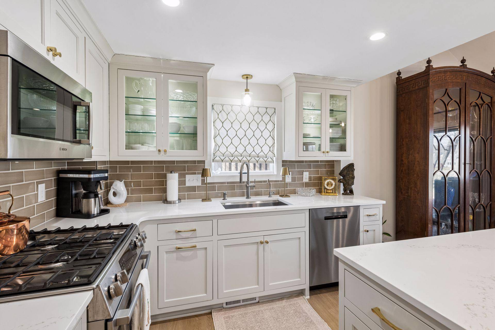 17870 Tioga TRL, Minnetonka, MN 55391