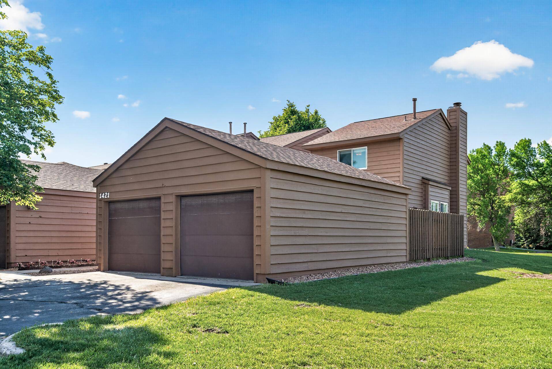 1421 63rd LN, Brooklyn Center, MN 55430