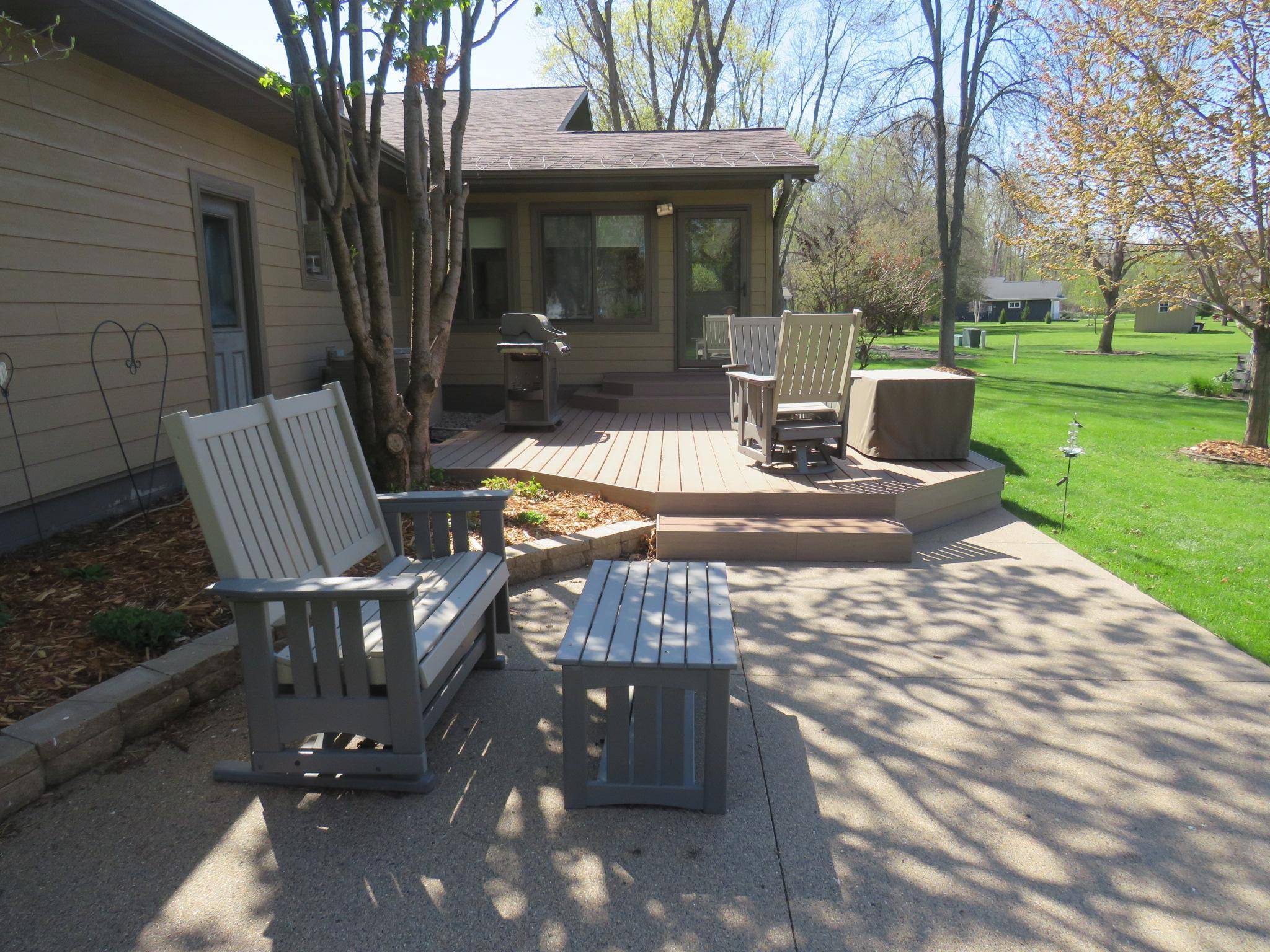 902 10th ST S, Benson, MN 56215