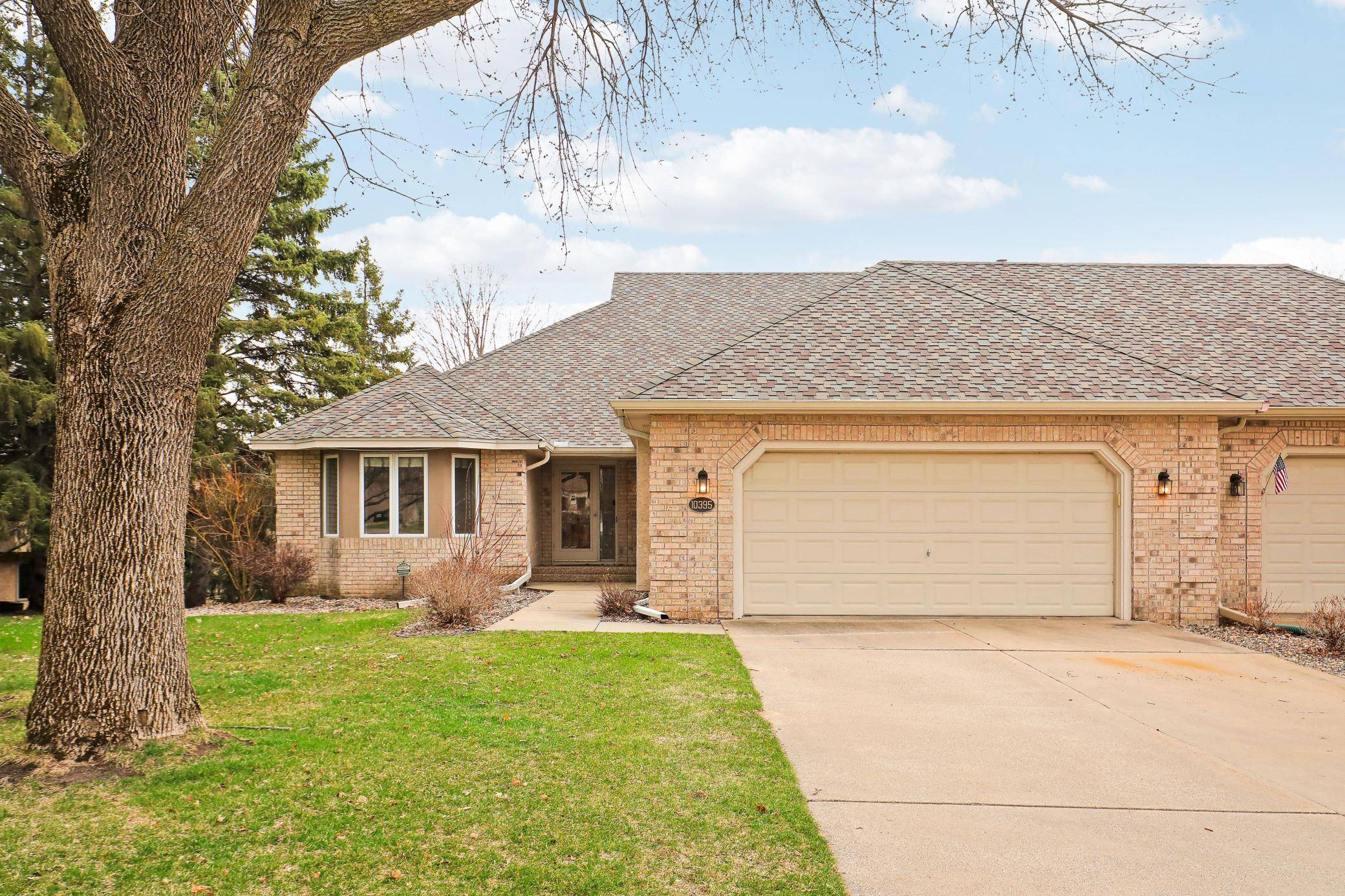 10395 Fawns WAY, Eden Prairie, MN 55347