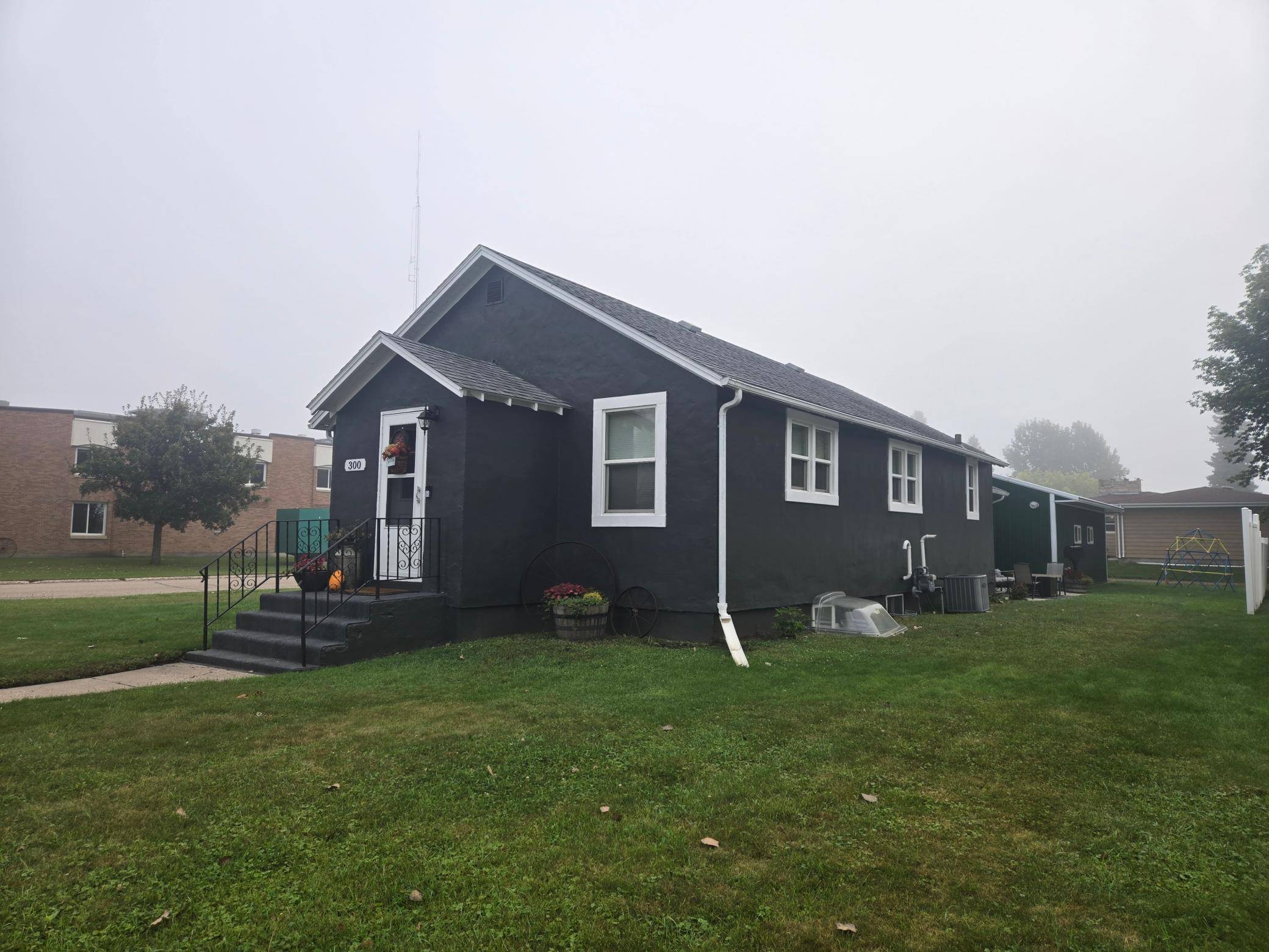 300 E 2nd AVE S, Cavalier, ND 58220