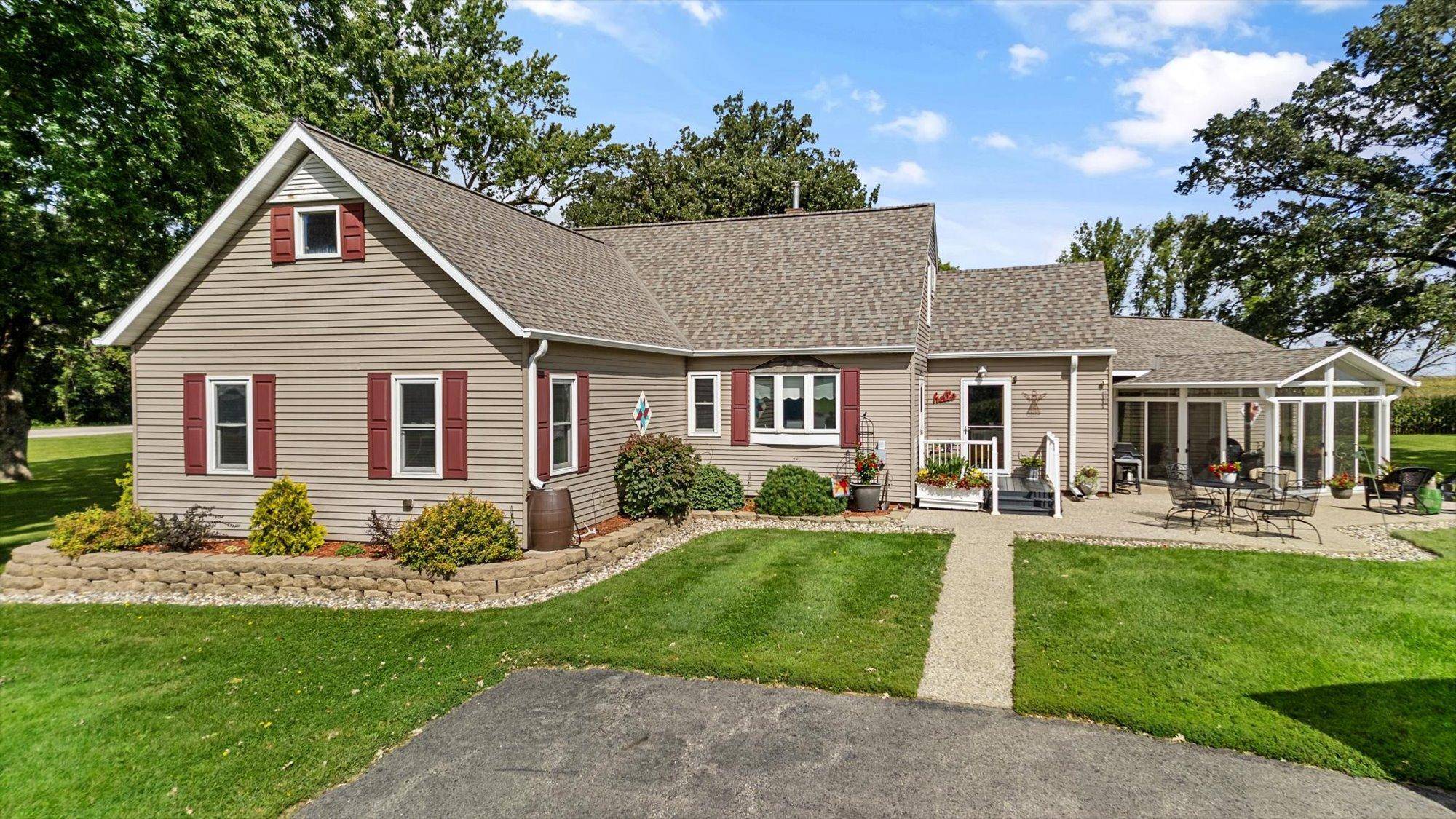 11462 Highway 15, Brownton, MN 55312