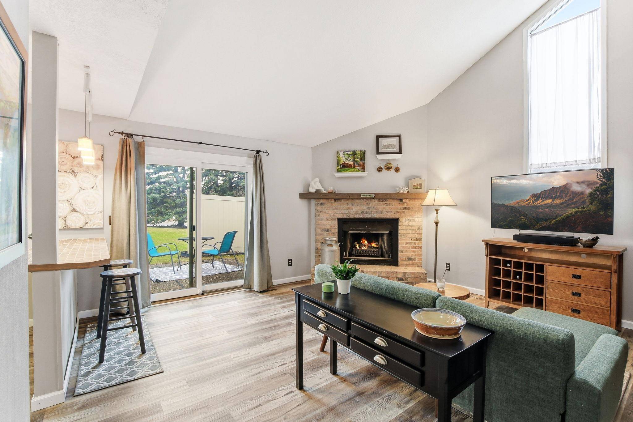 5400 Sanibel DR, Minnetonka, MN 55343