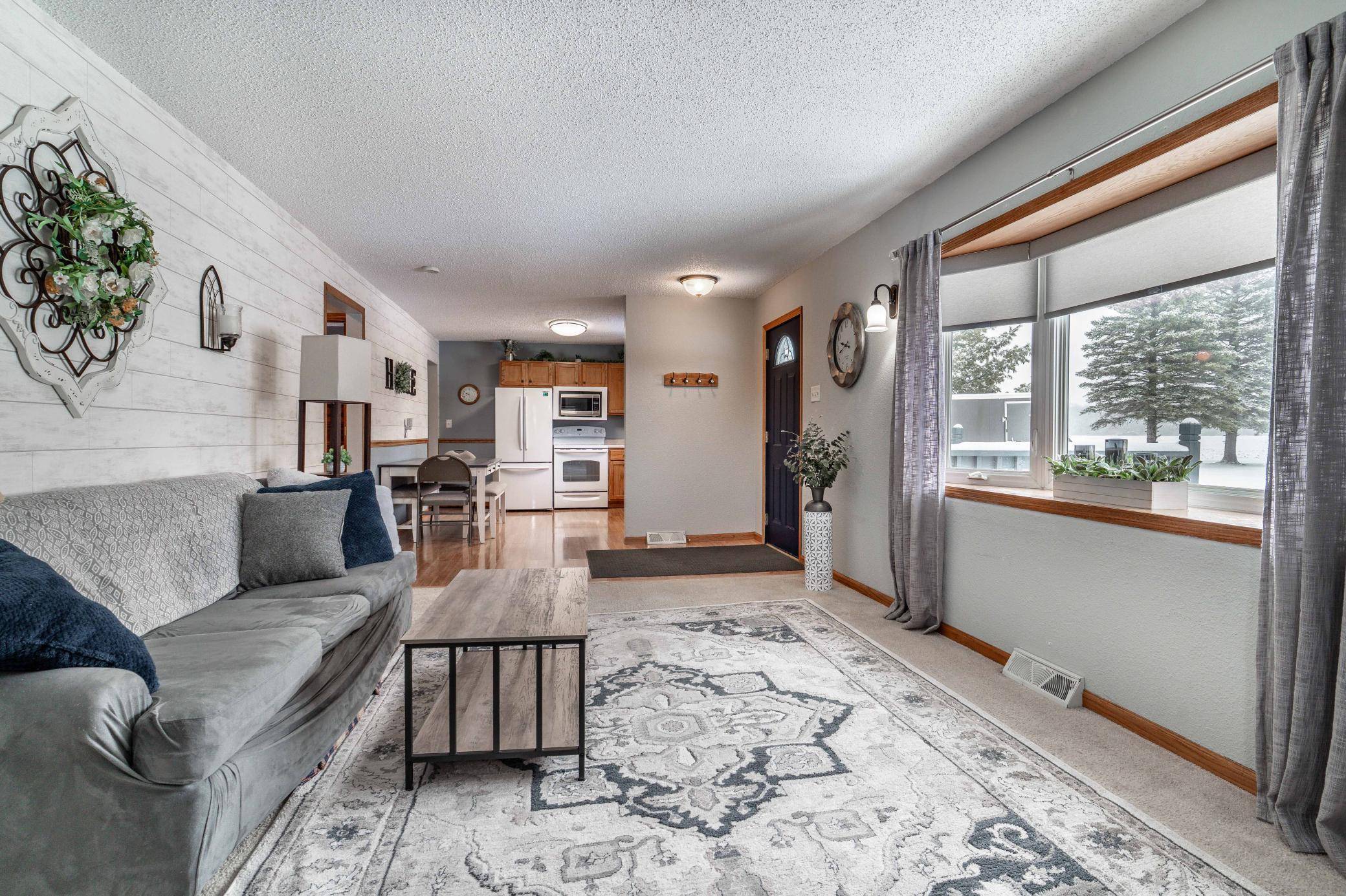311 4th AVE E, Abercrombie, ND 58001