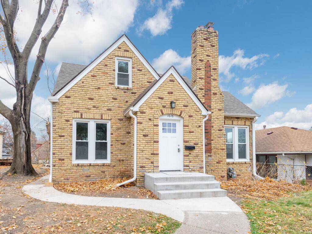 1616 Xerxes AVE N, Minneapolis, MN 55411