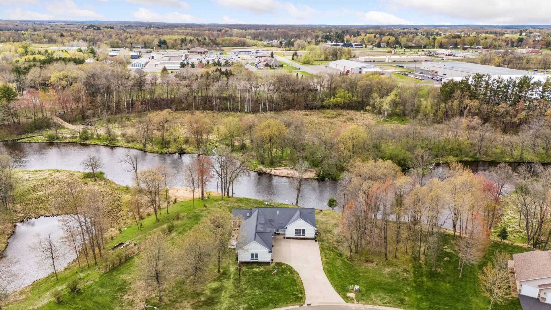 905 Sunflower WAY, Amery, WI 54001