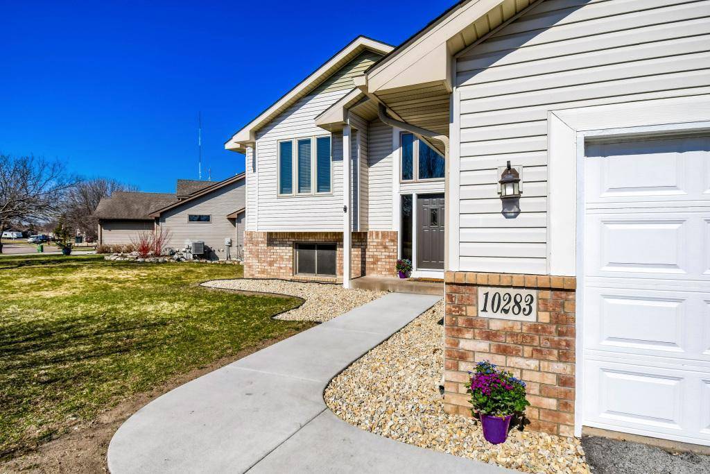 10283 Karston AVE NE, Albertville, MN 55301