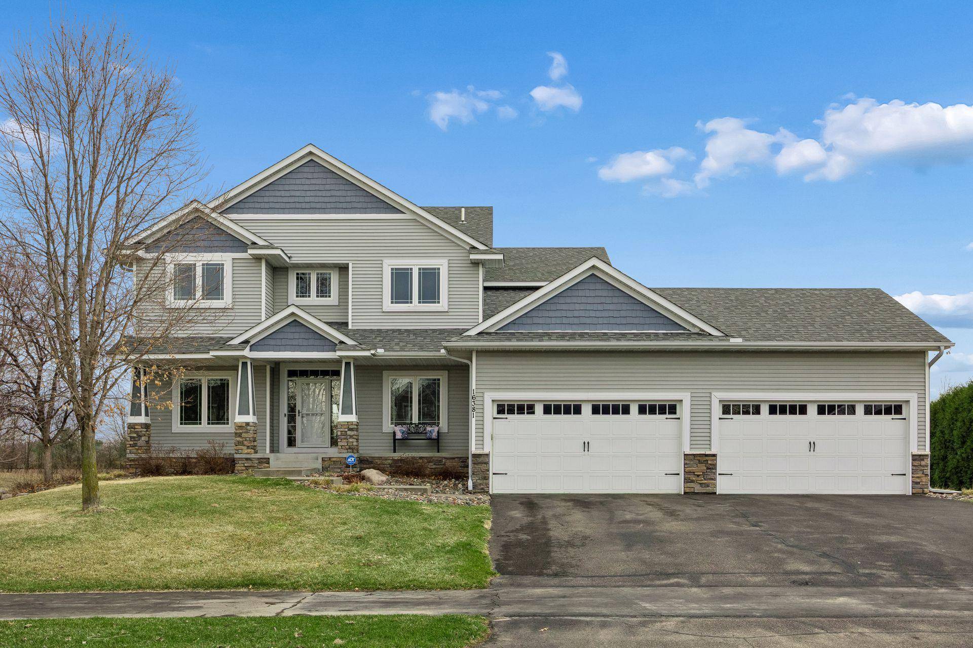 16381 Wintergreen ST NW, Andover, MN 55304