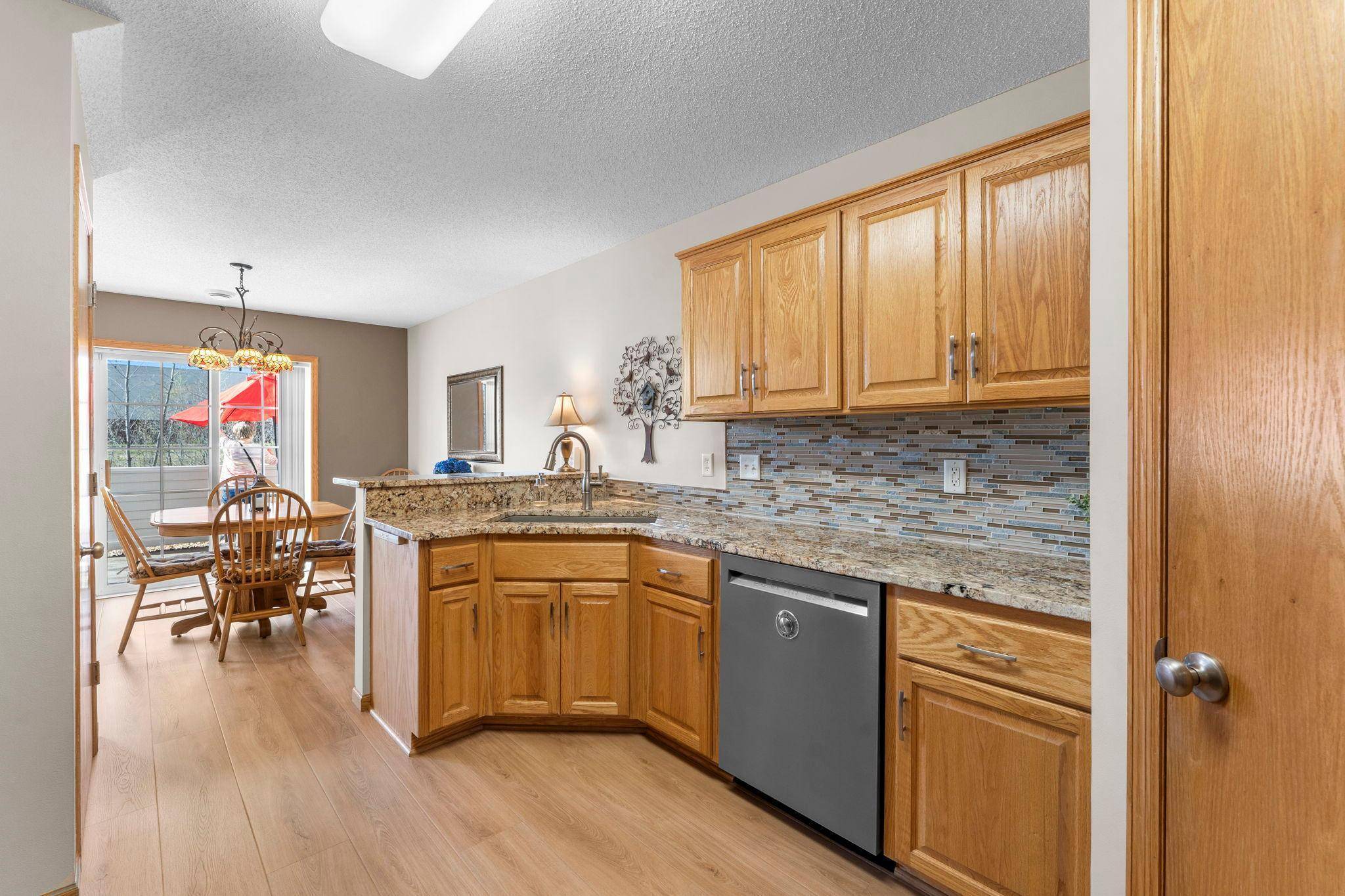 8423 Yukon CIR N, Champlin, MN 55316