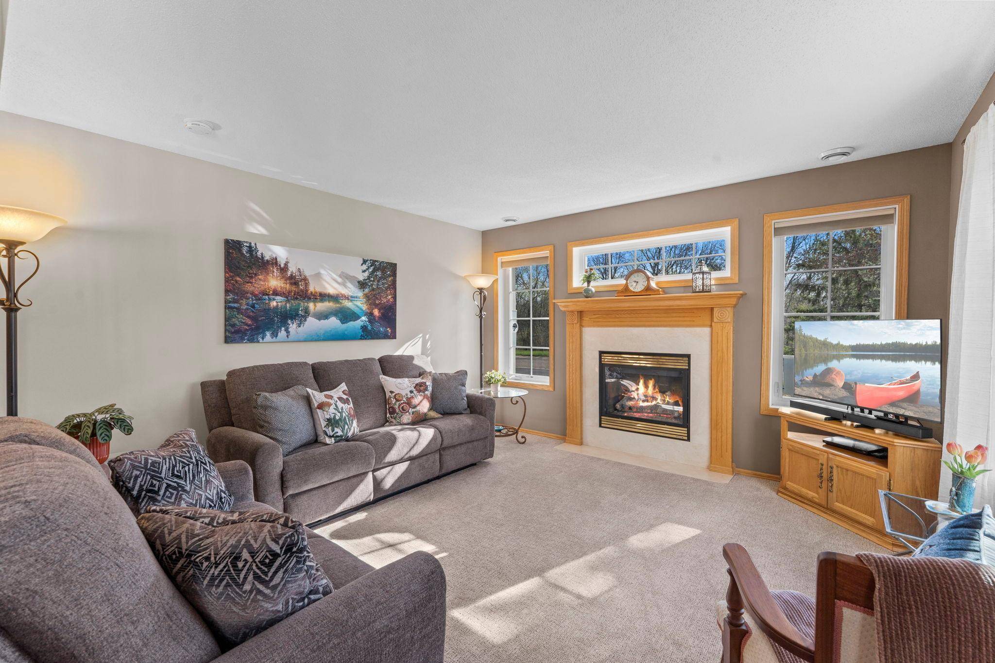 8423 Yukon CIR N, Champlin, MN 55316